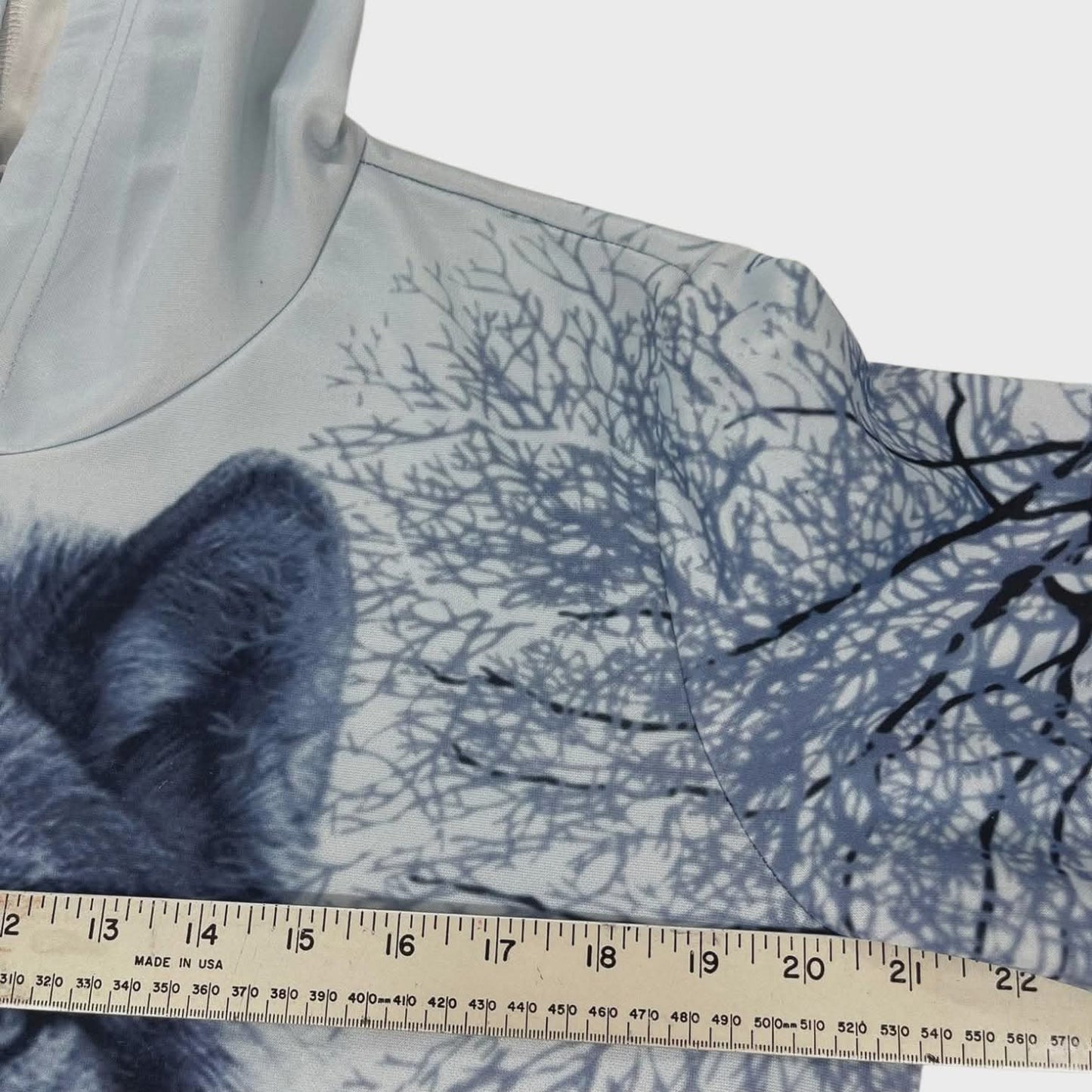 WOLF ALL OVER PRINT HOODIE (M)