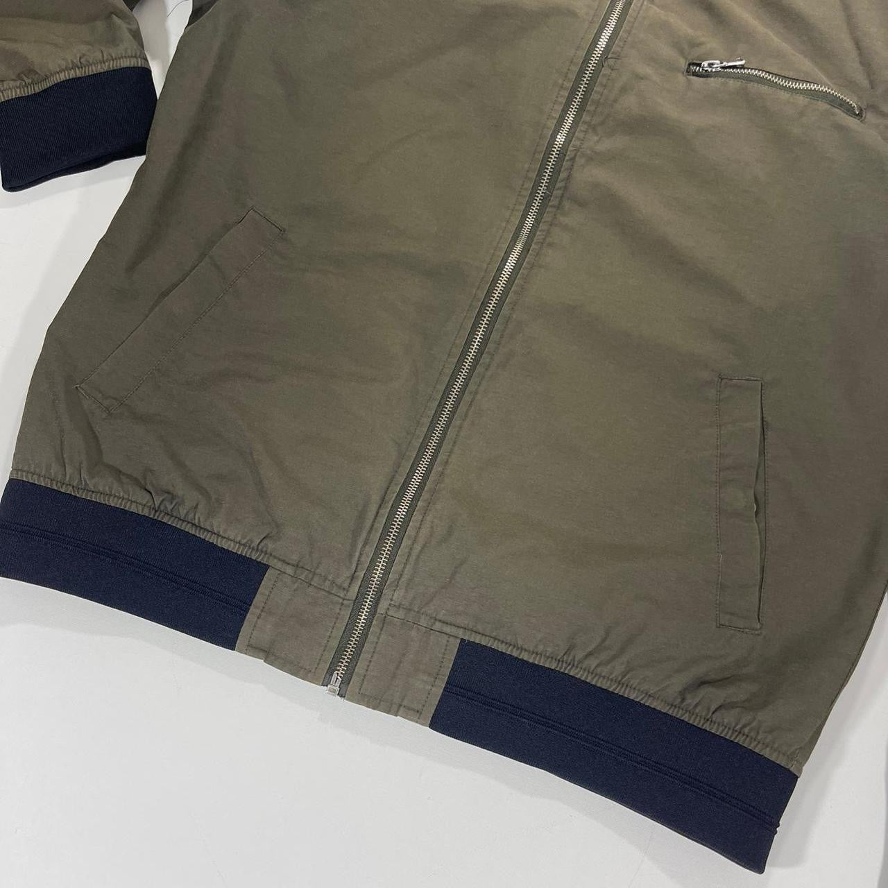 TARO CASH KHAKI JACKET WITH NAVY COLLAR AND CUFFS (L)