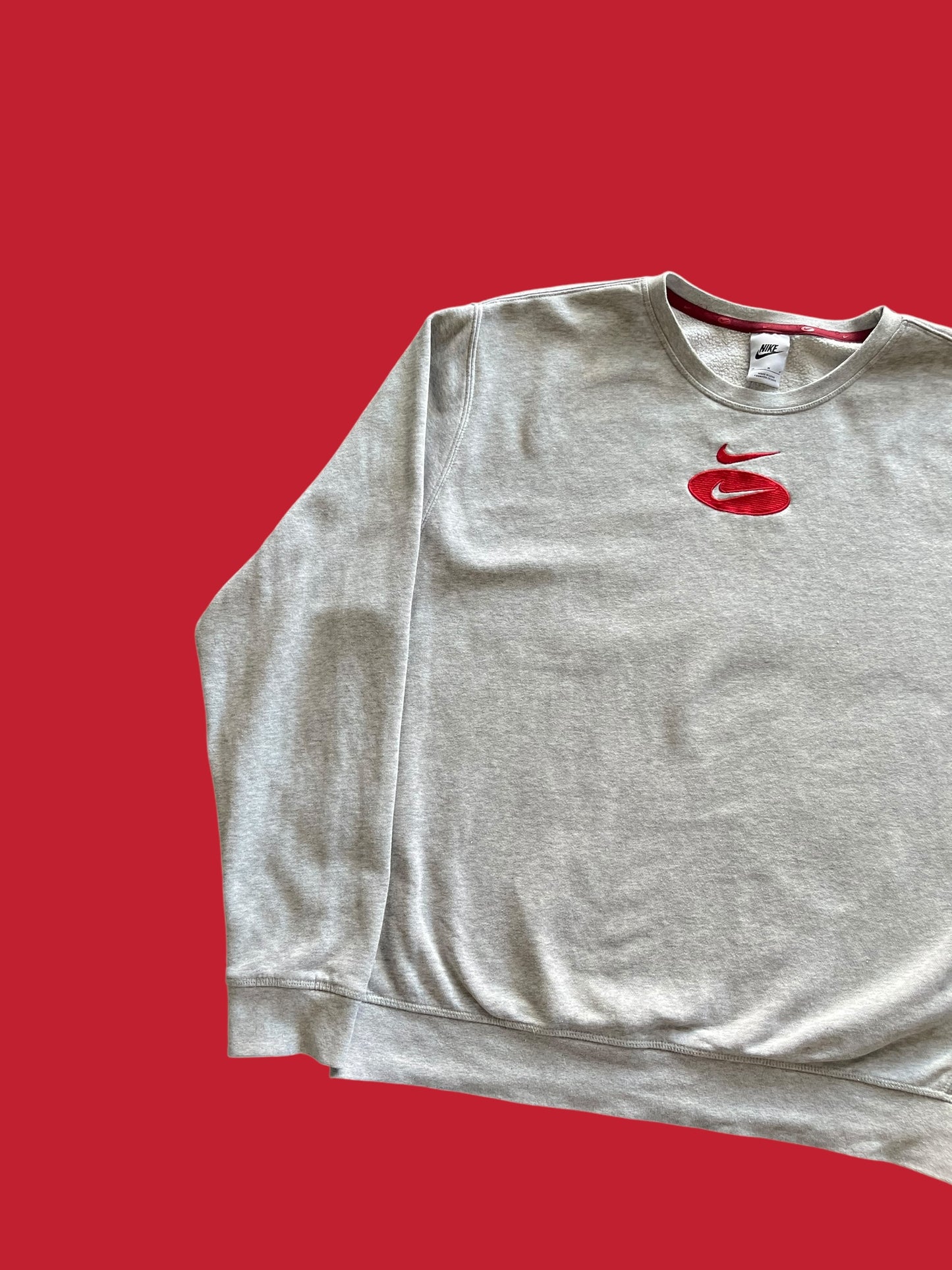 NIKE CREWNECK (M TO LARGE)