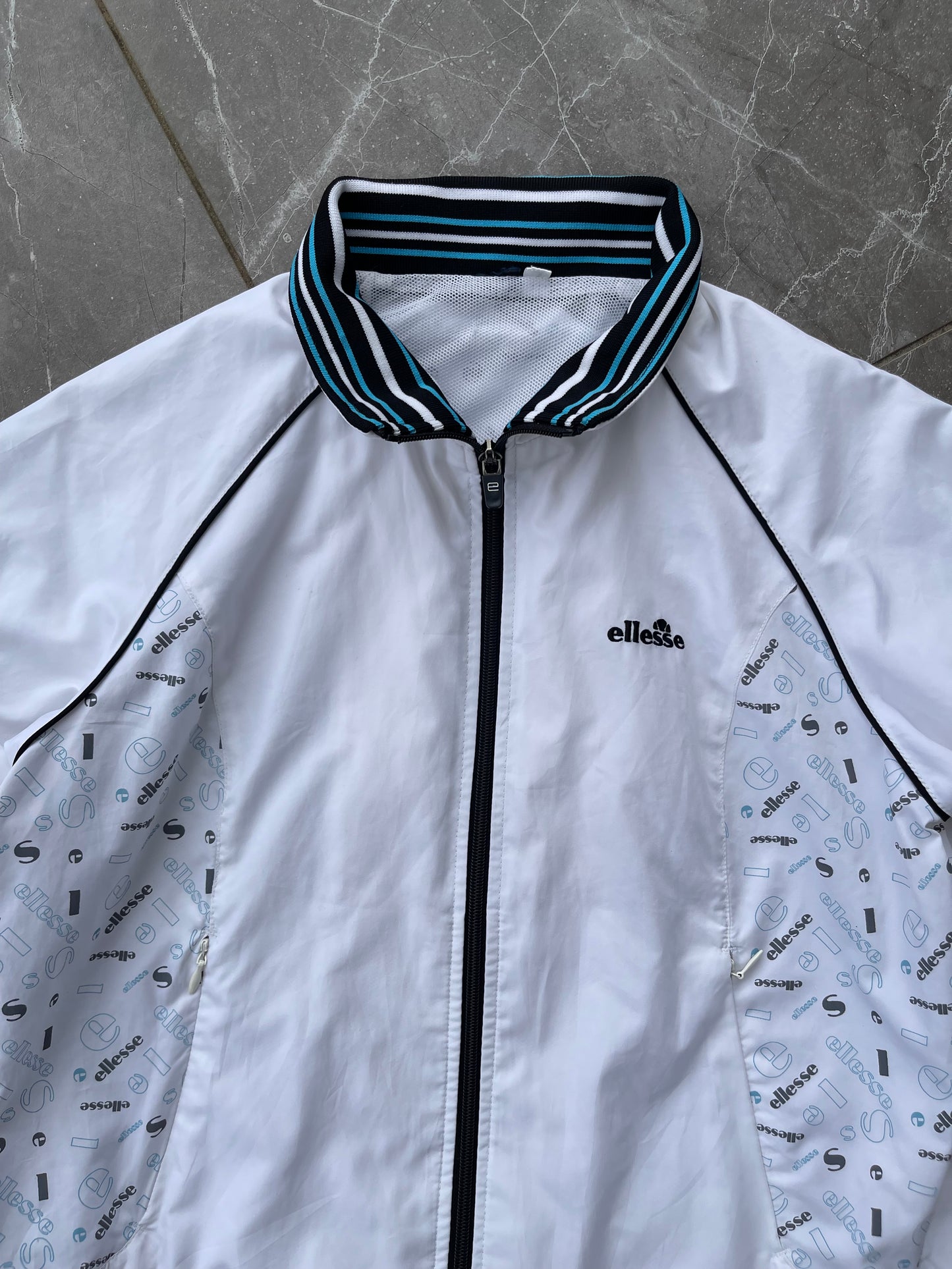 Y2k ELLESSE JACKET (M)