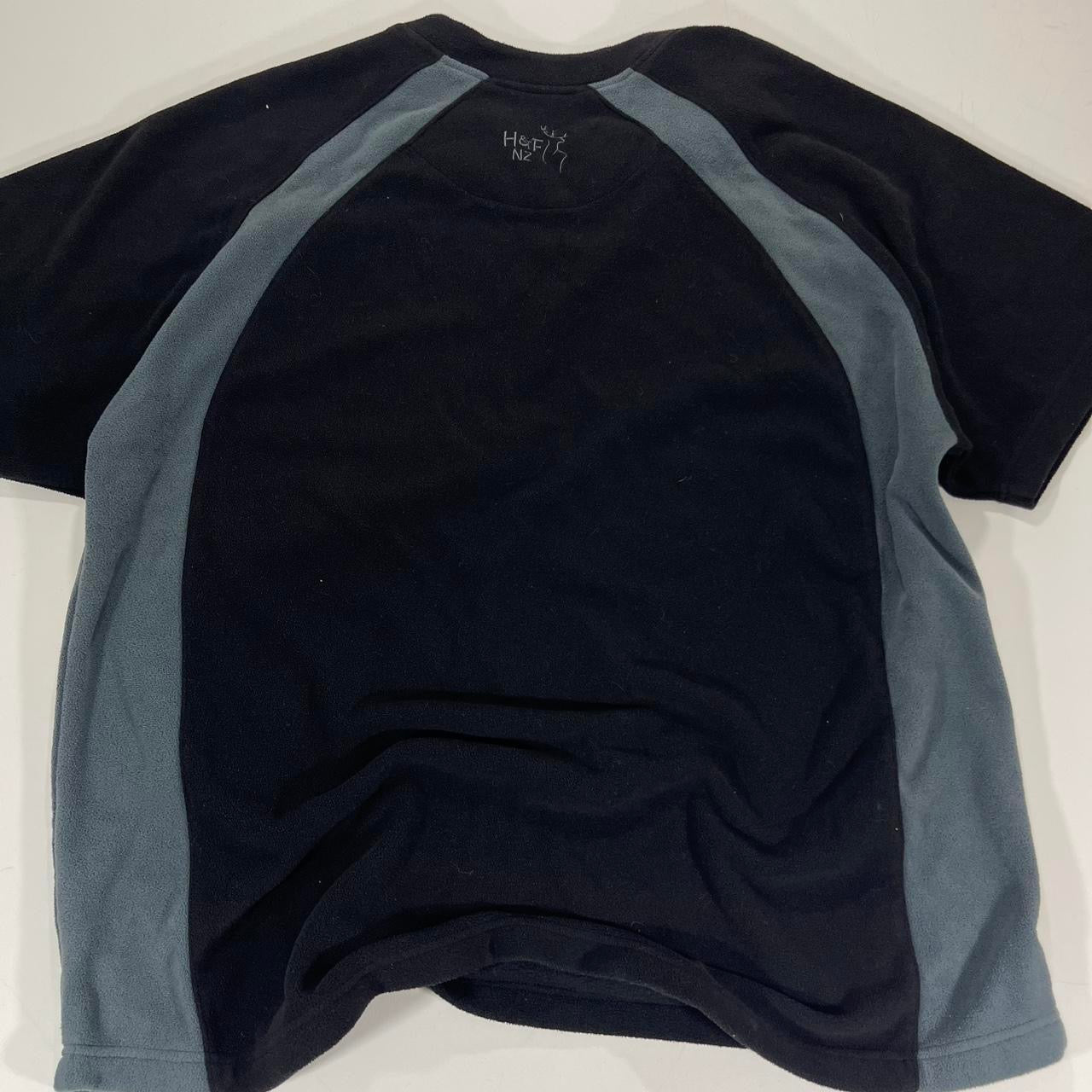 HUNTING AND FISHING QUARTER ZIP SHIRT FLEECE (L-XL)