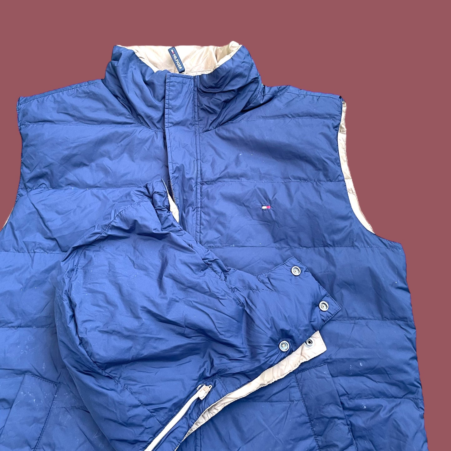VINTAGE REVERSIBLE TOMMY HILFIGER PUFFER VEST WITH REMOVABLE HOOD (L)