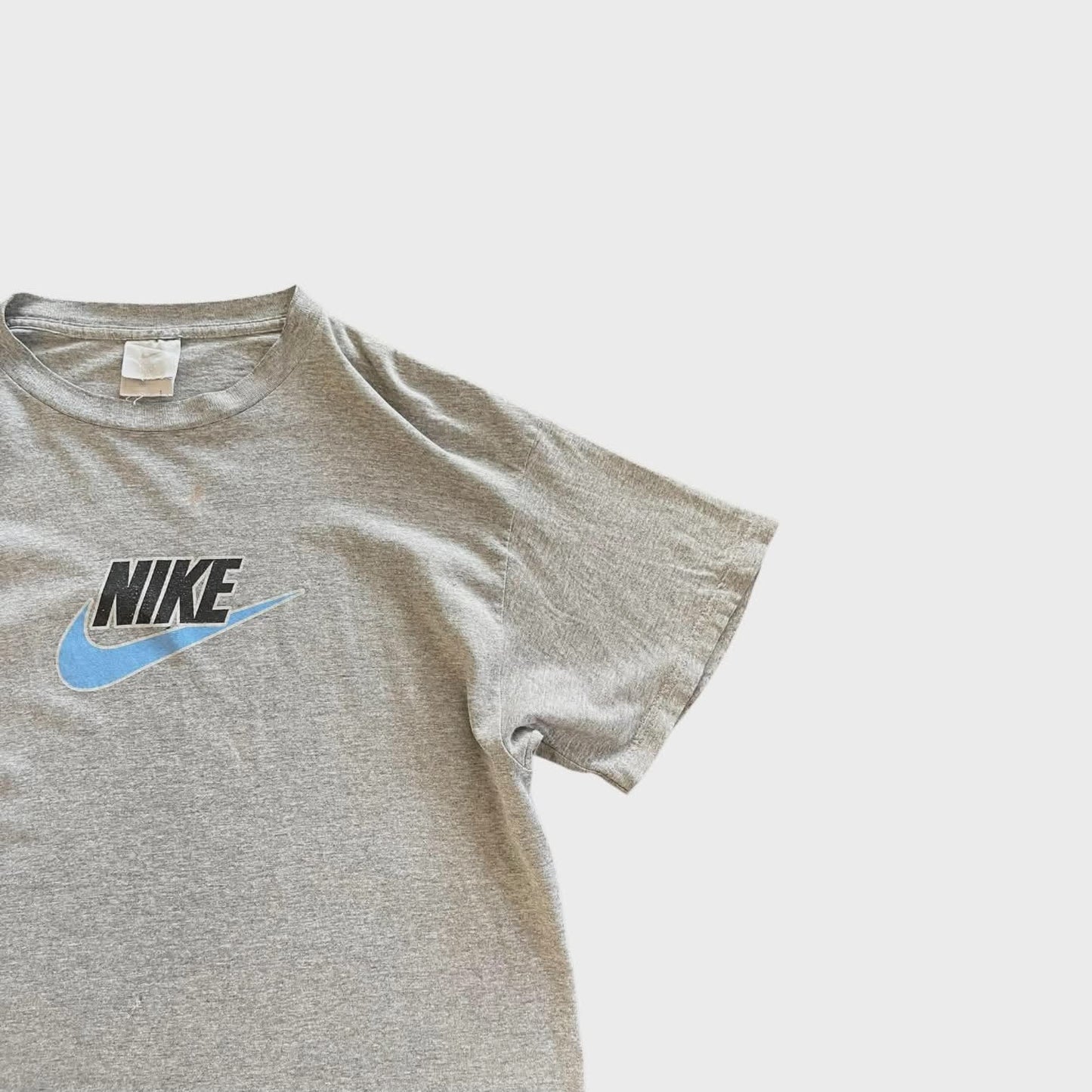 VINTAGE NIKE GREY COTTON T-SHIRT WITH BLUE SWOOSH (XL)