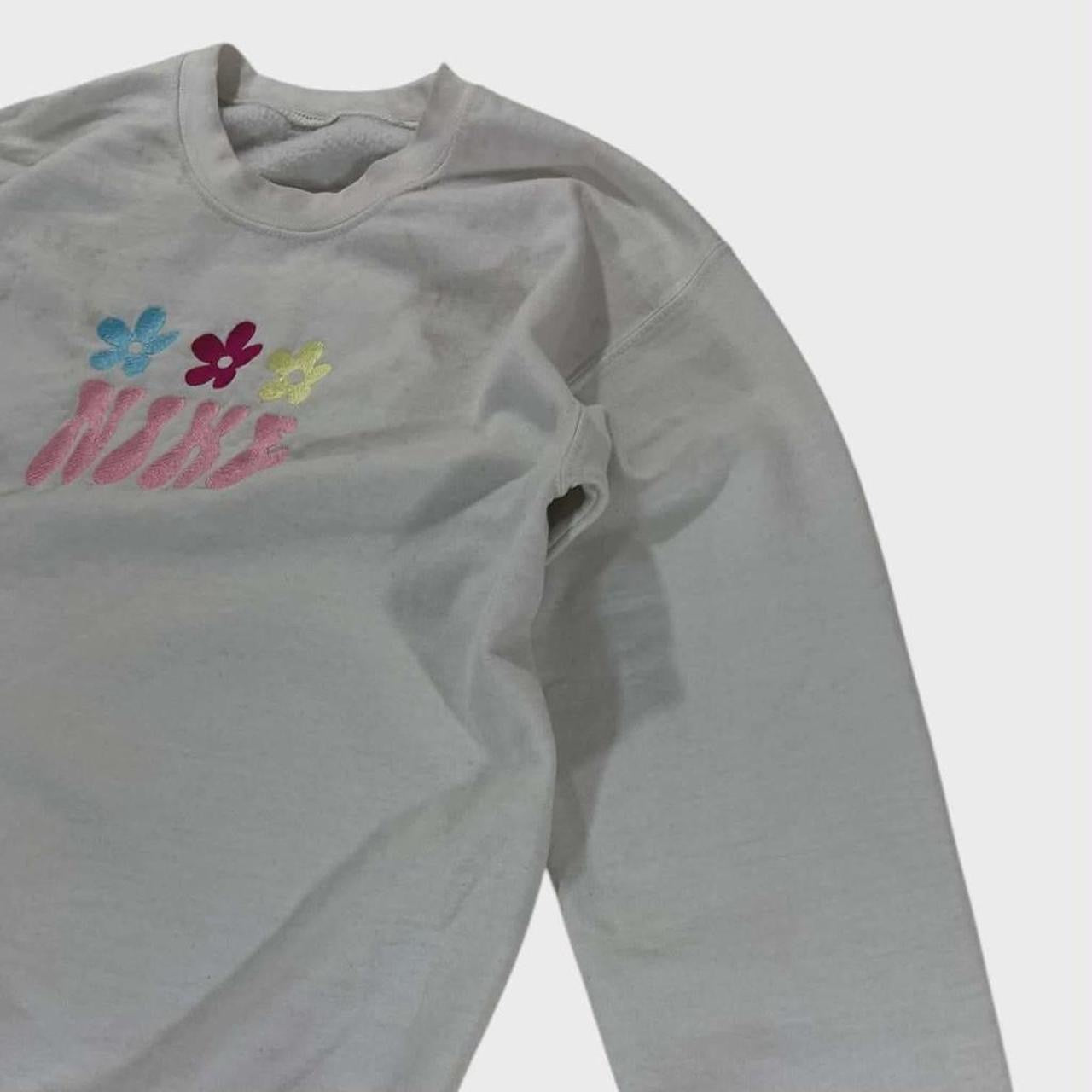 TRASHED BL NIKE CREWNECK SWEATSHIRT WITH FLOWER DESIGN (M)