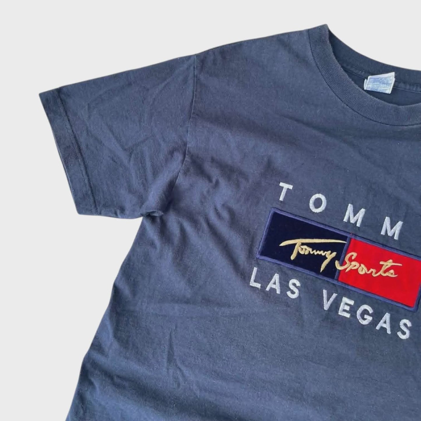 TOMMY HILFIGER NAVY BLUE LAS VEGAS TEE (M)