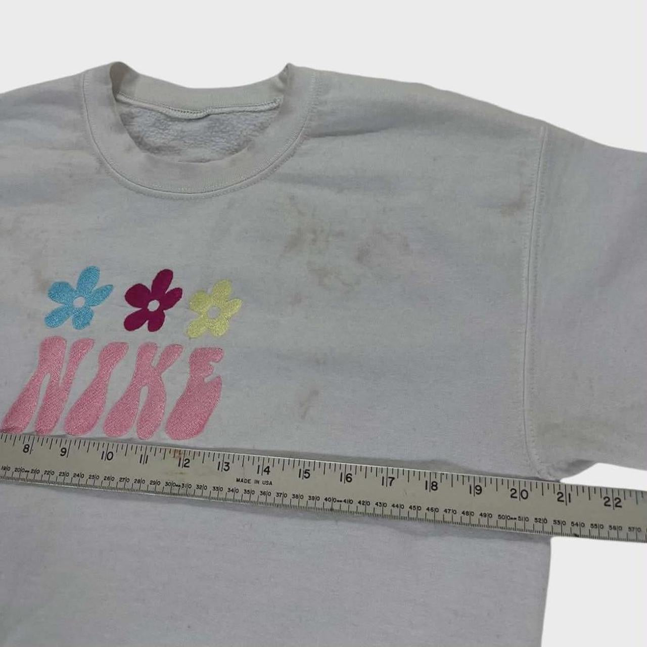 TRASHED BL NIKE CREWNECK SWEATSHIRT WITH FLOWER DESIGN (M)