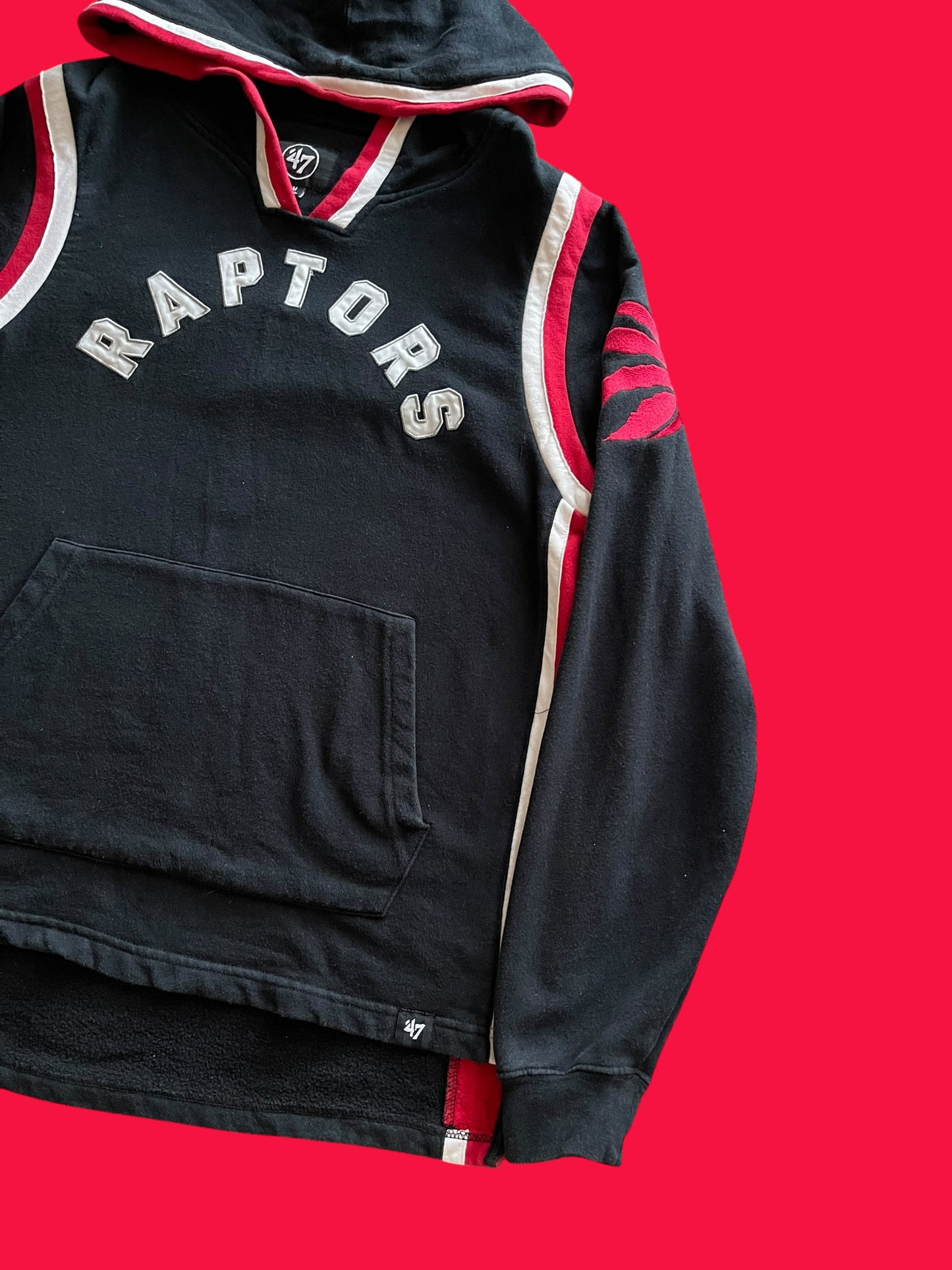 VINTAGE TORONTO RAPTORS HOODIE (L)
