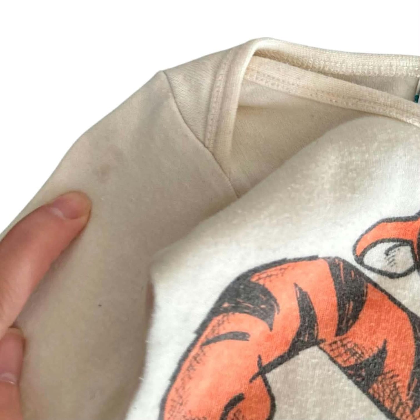 TIGGER WINNIE THE POOH BABY BODYSUIT (6-9 MONTHS)