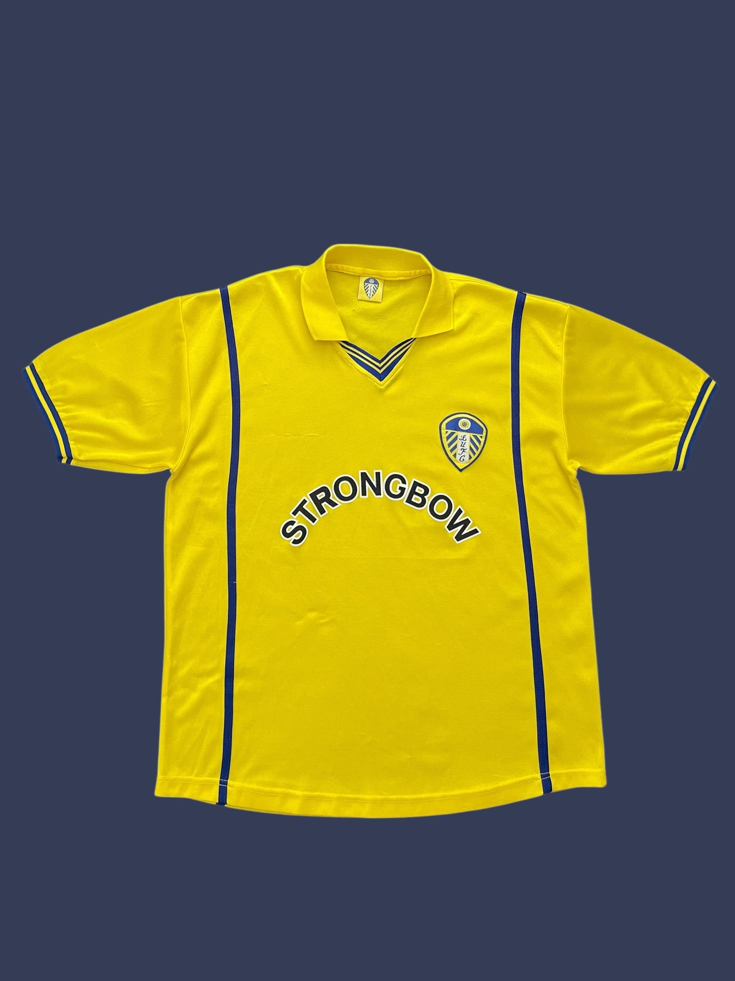 LUFC STRONGBOW KIT (L)