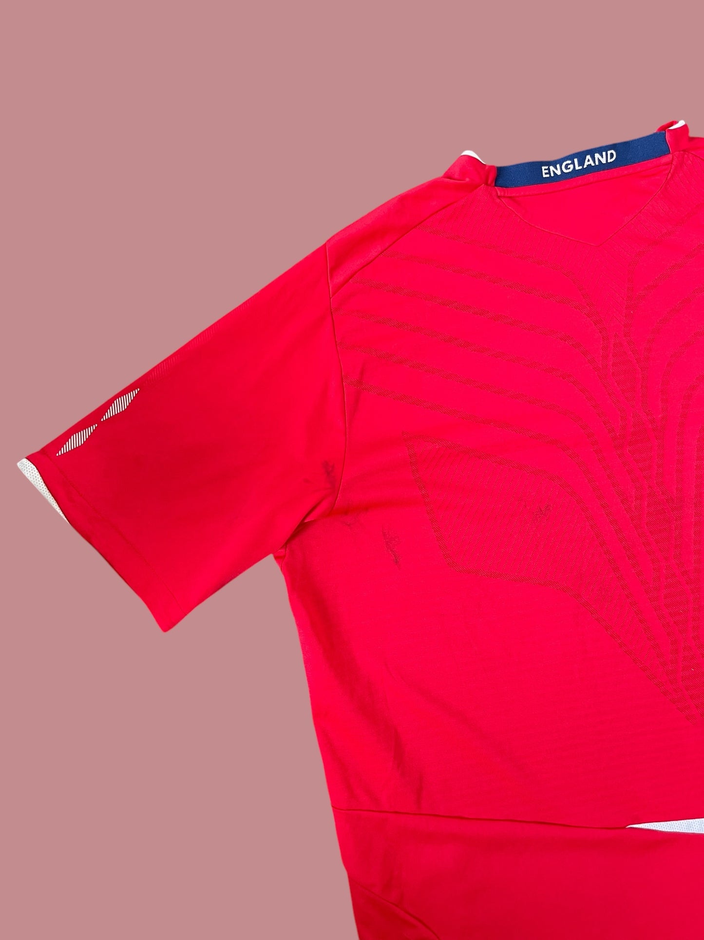 UMBRO ENGLAND KIT (L TO XL)