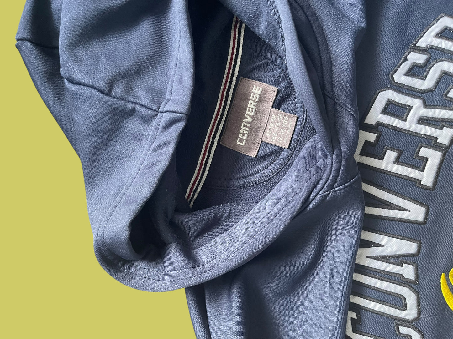 Y2K CONVERSE HOODIE (S/M)