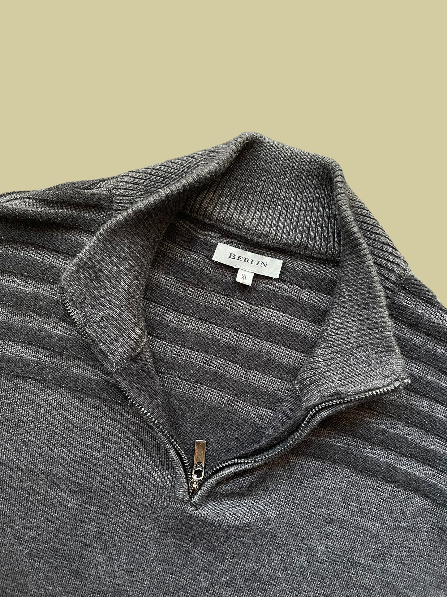 BERLIN 50% WOOL 50% ACRYLIC QUARTERZIP (L)