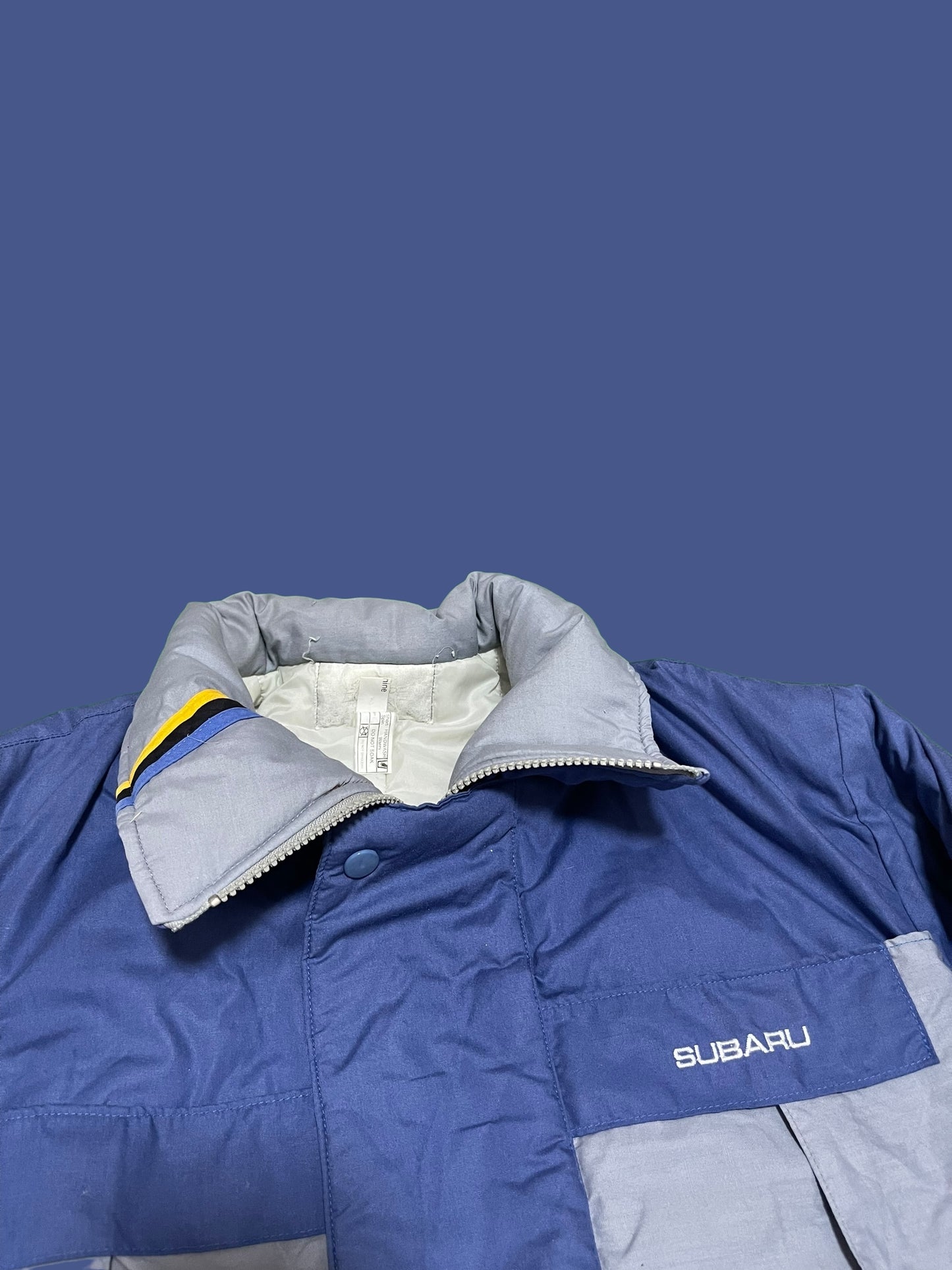 VINTAGE SUBARU JACKET (M)