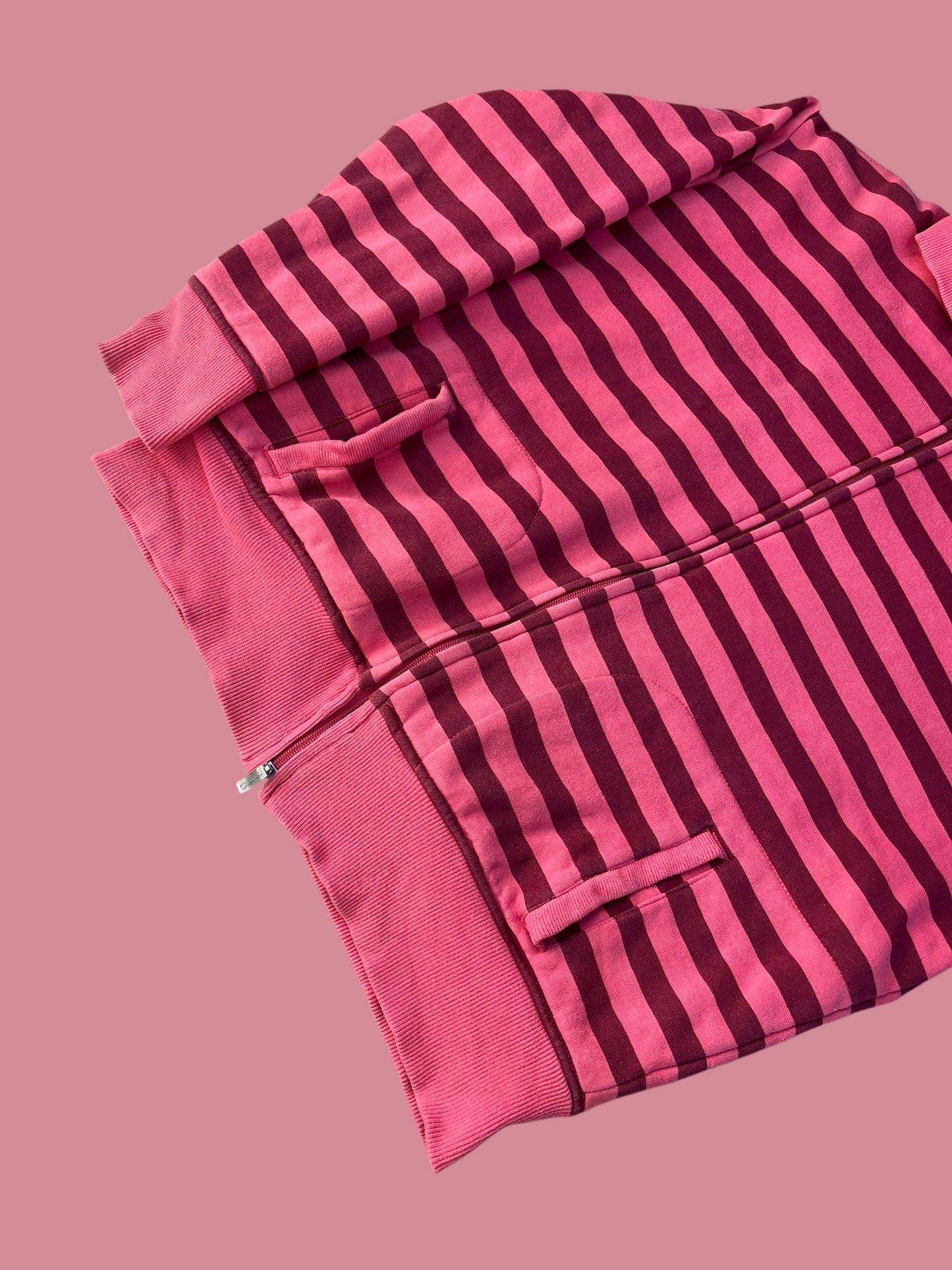 CHAMPION PUFFER JACKET (M)