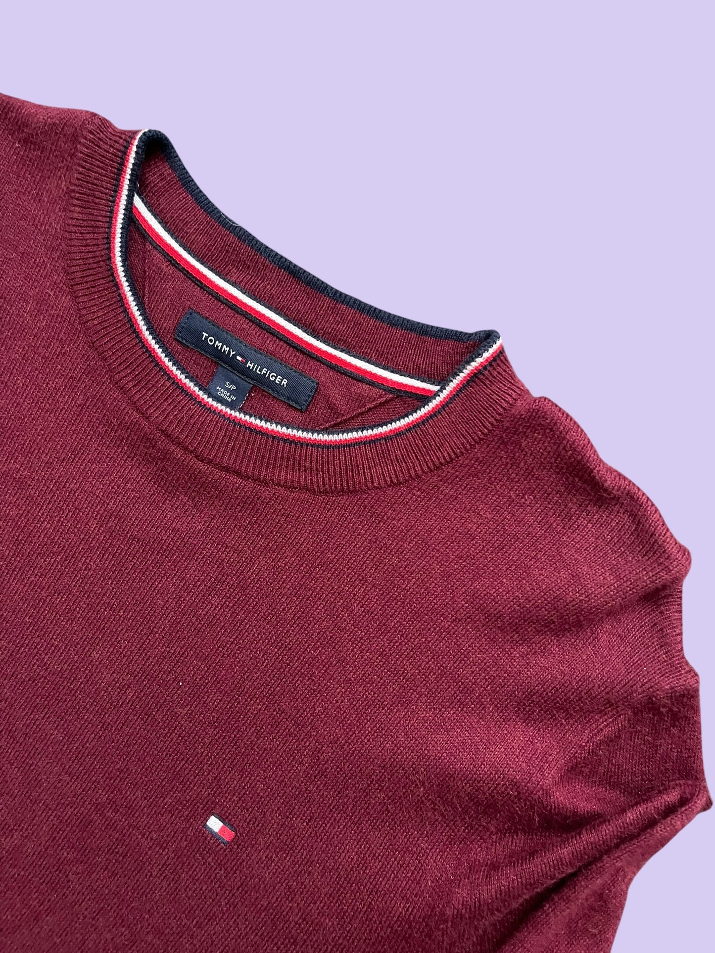 TOMMY HILFIGER SWEATER (S/M)