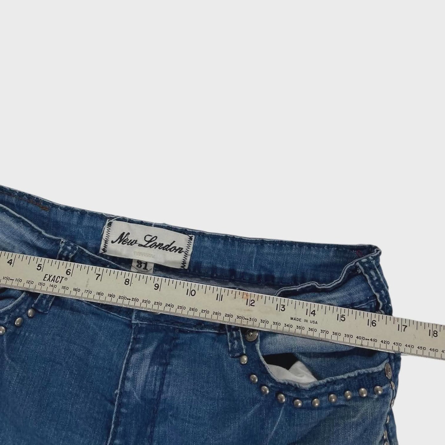 Y2K NEW LONDON LOW RISE BLUE JEANS WITH STUDDED CROSS DESIGN (32)