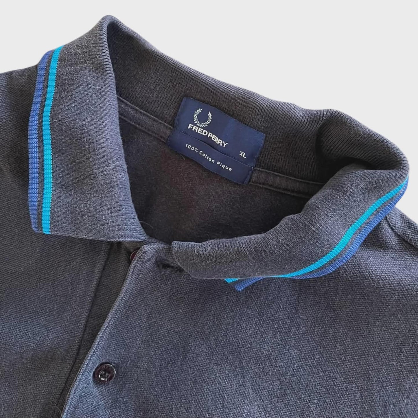 VINTAGE FRED PERRY POLO SHIRT WITH BLUE ACCENTS (XL)