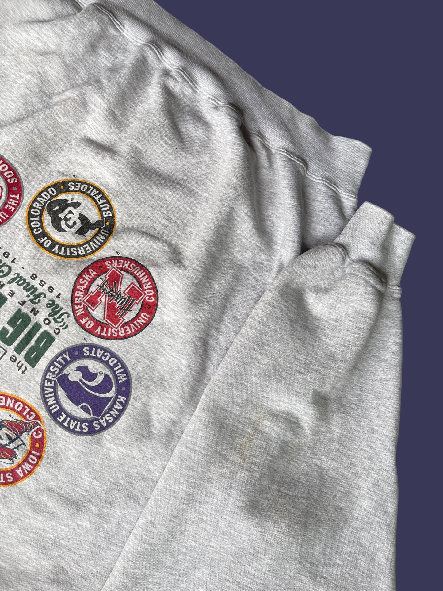 VINTAGE BIG EIGHT CONFERENCE CREWNECK (XL)