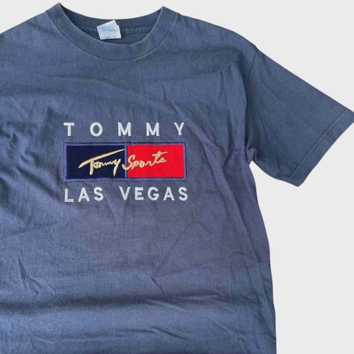 TOMMY HILFIGER NAVY BLUE LAS VEGAS TEE (M)