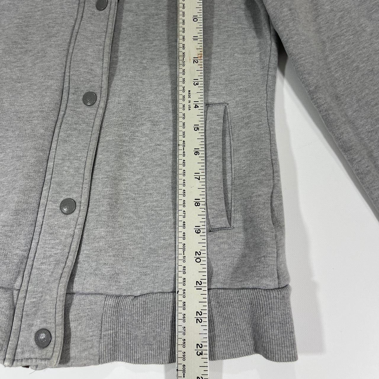 VINTAGE COLUMBIA GREY BUTTON UP HOODIE (M)