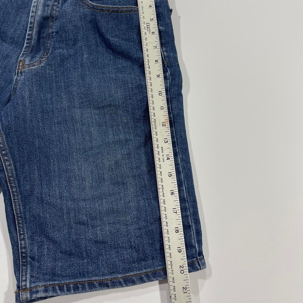 Y2K CHISEL BLUE DENIM JORTS (32)