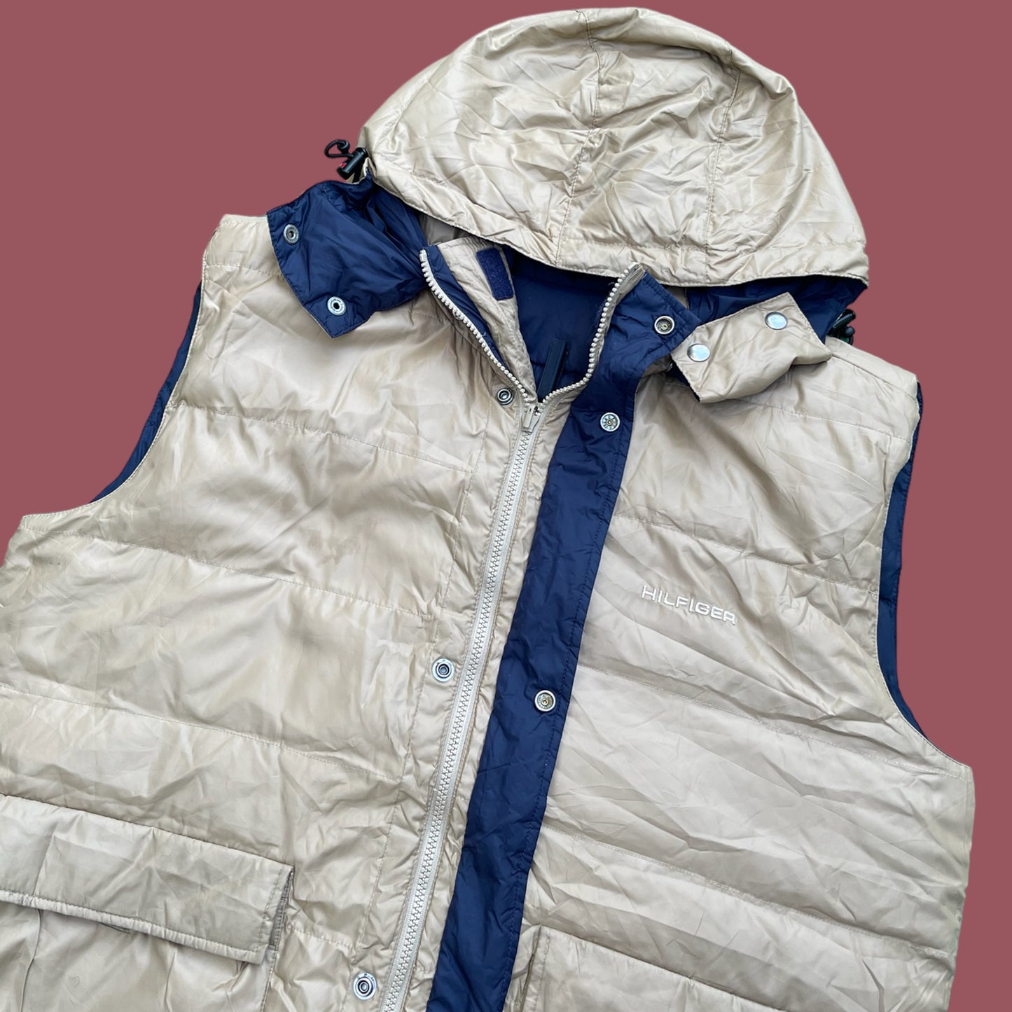 VINTAGE REVERSIBLE TOMMY HILFIGER PUFFER VEST WITH REMOVABLE HOOD (L)