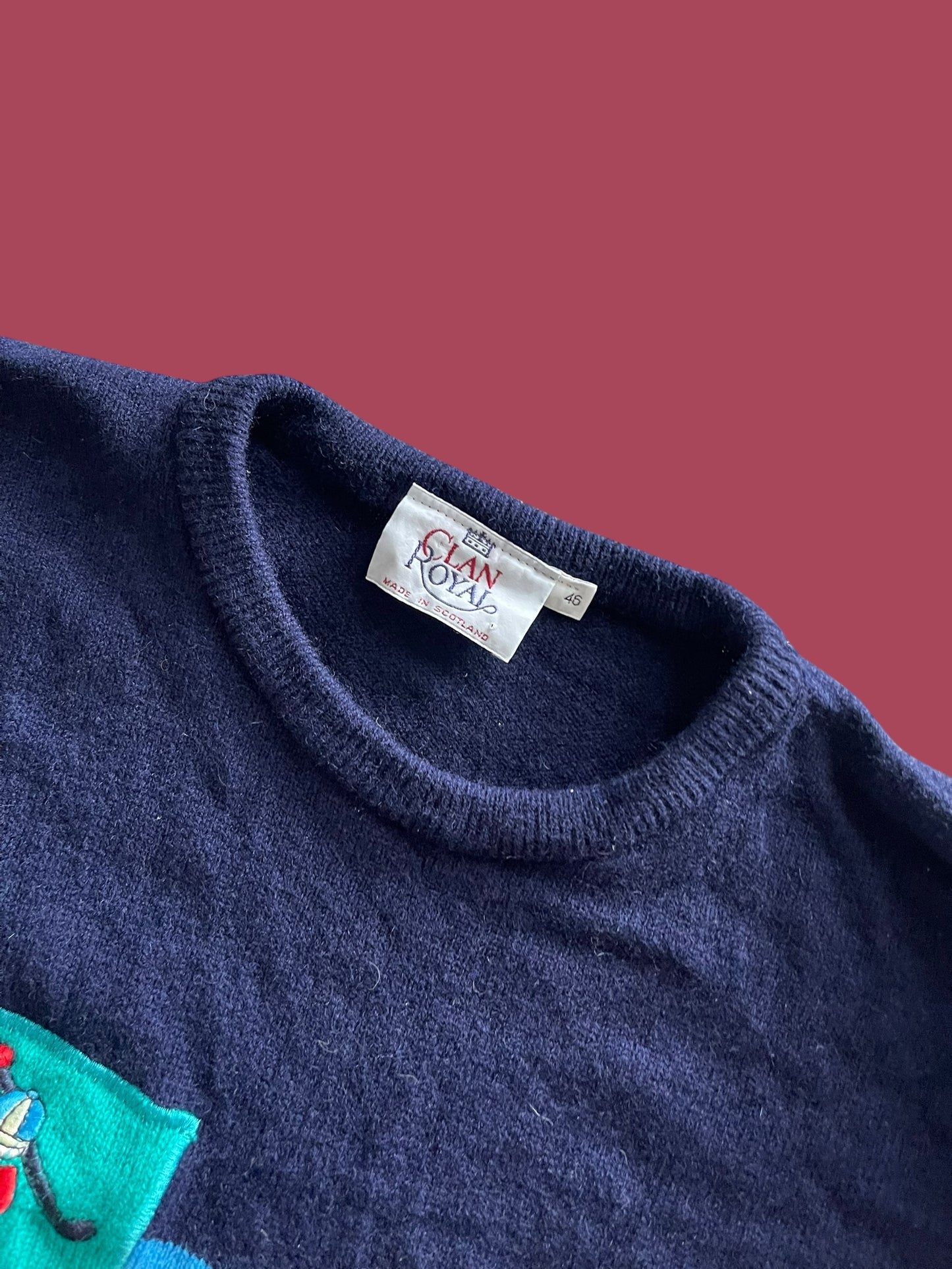 VINTAGE WOOL MADE IN SCOTLAND KNIT SWEATER (L)