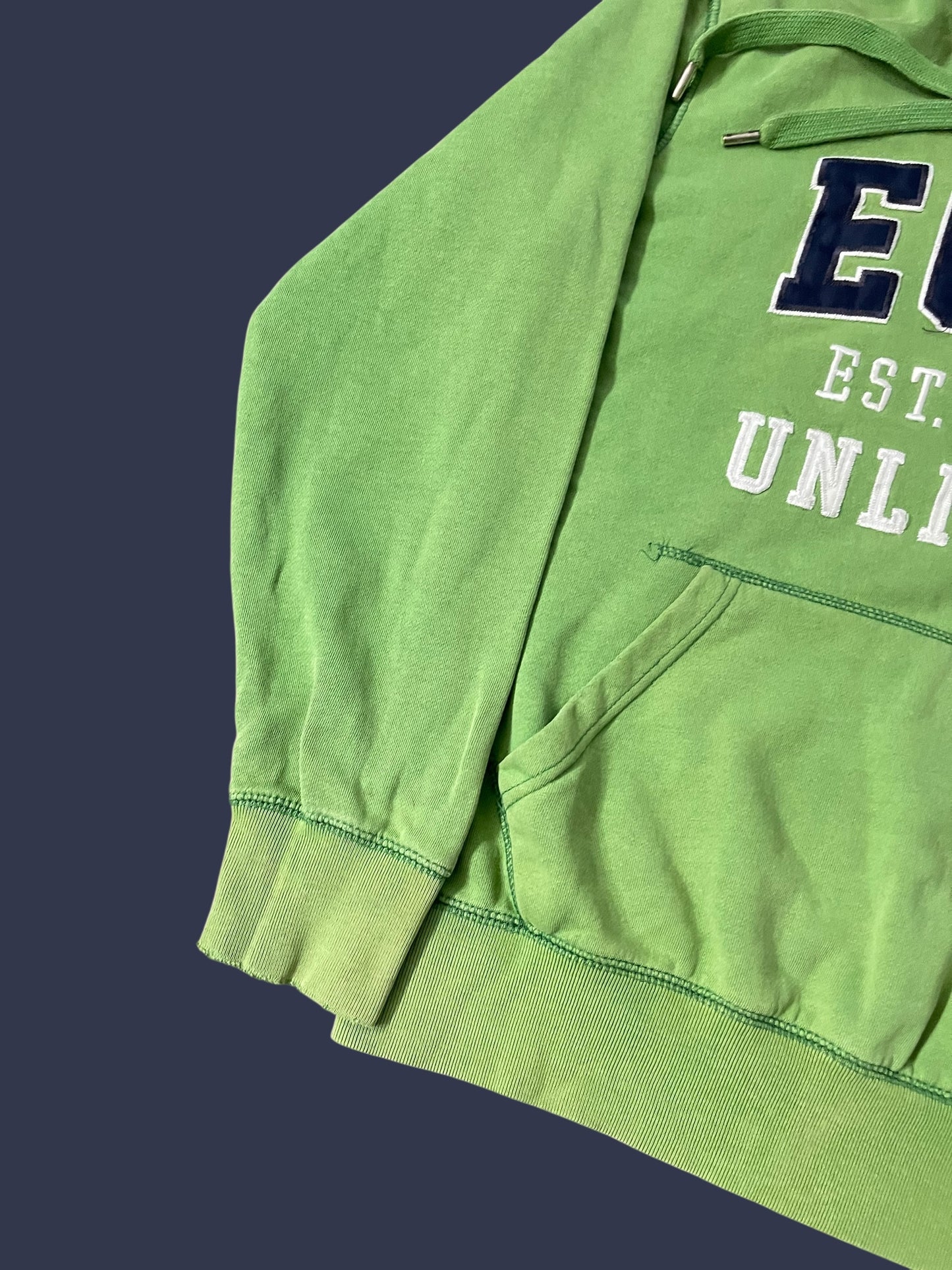 VINTAGE ECKO HOODIE (S/M)