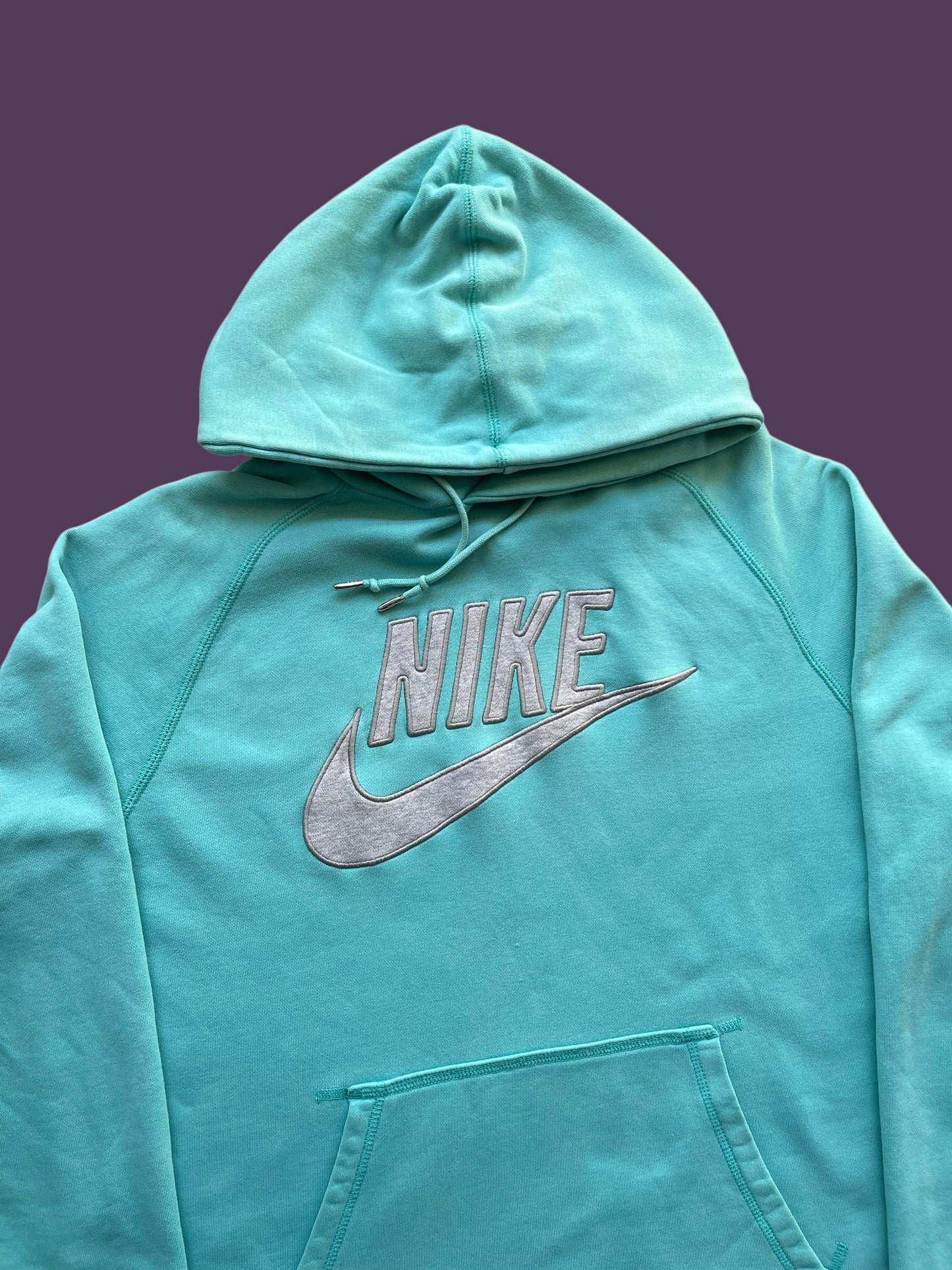 VINTAGE EMERALD NIKE HOODIE (L)