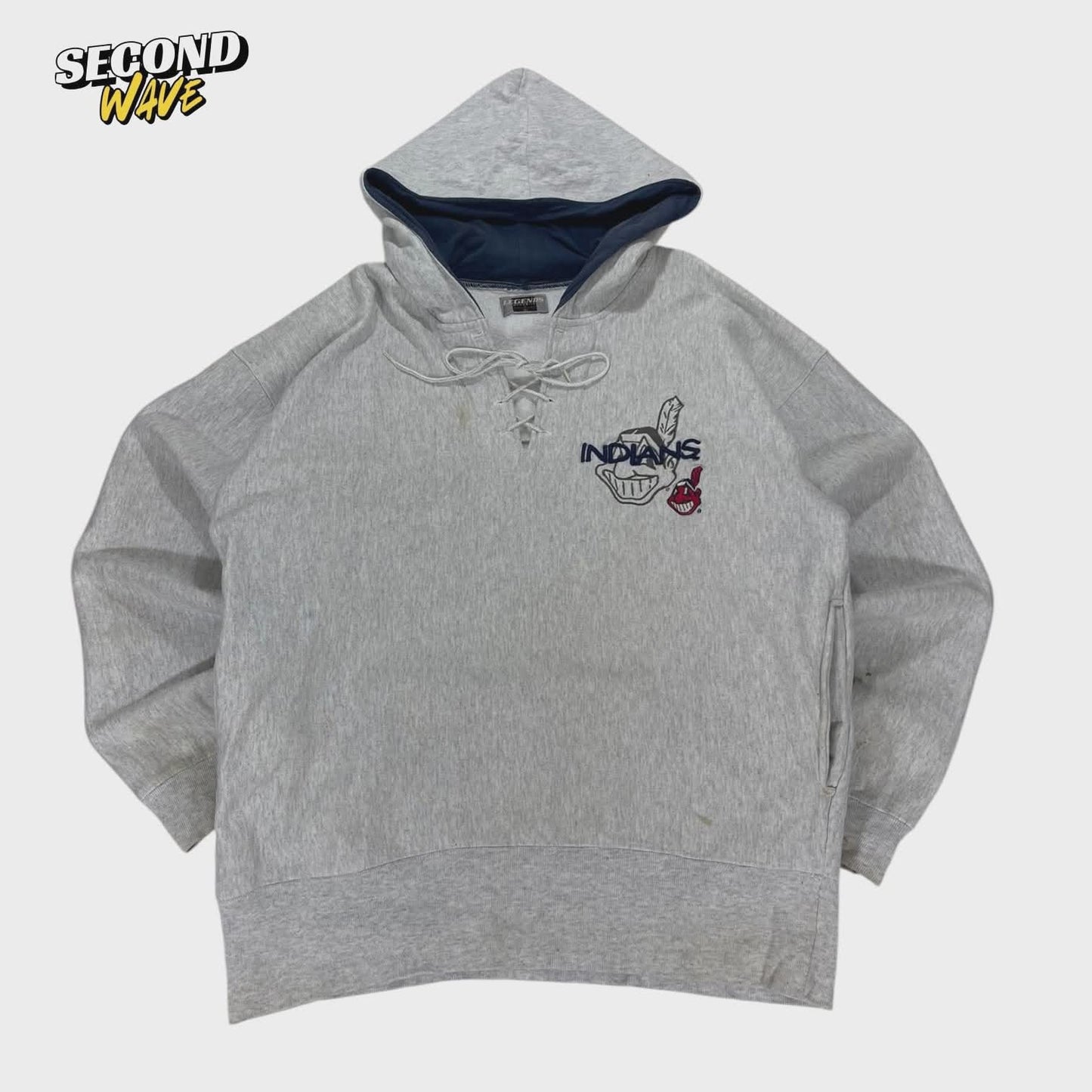 GREY CLEVELAND INDIANS HOODIE WITH LACE-UP DETAIL (XL)