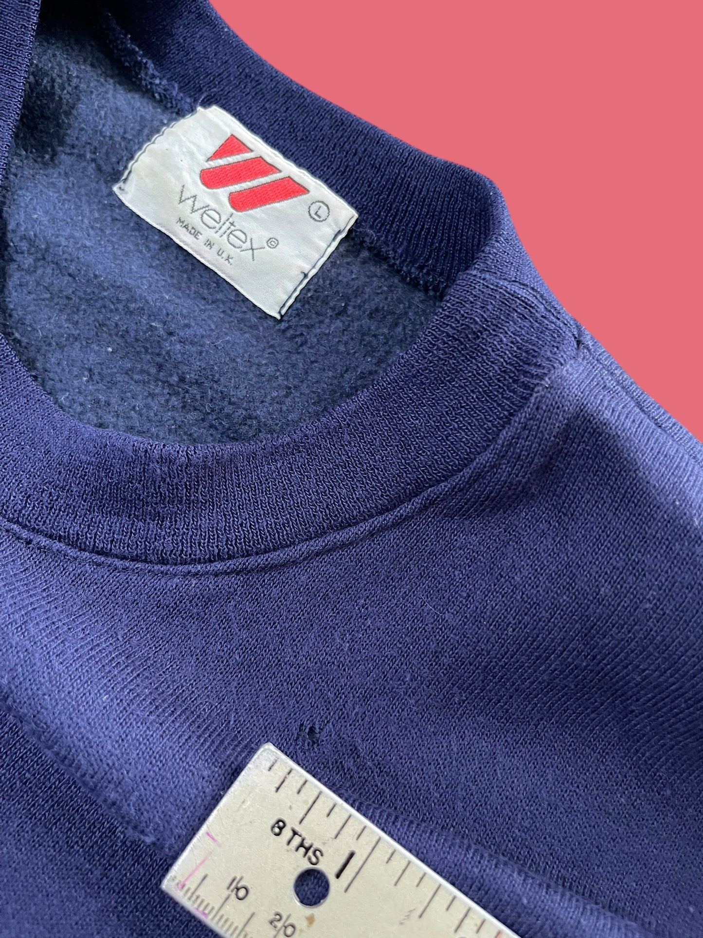 VINTAGE EMBROIDERED GLASGOW SCOTLAND CREWNECK (M)