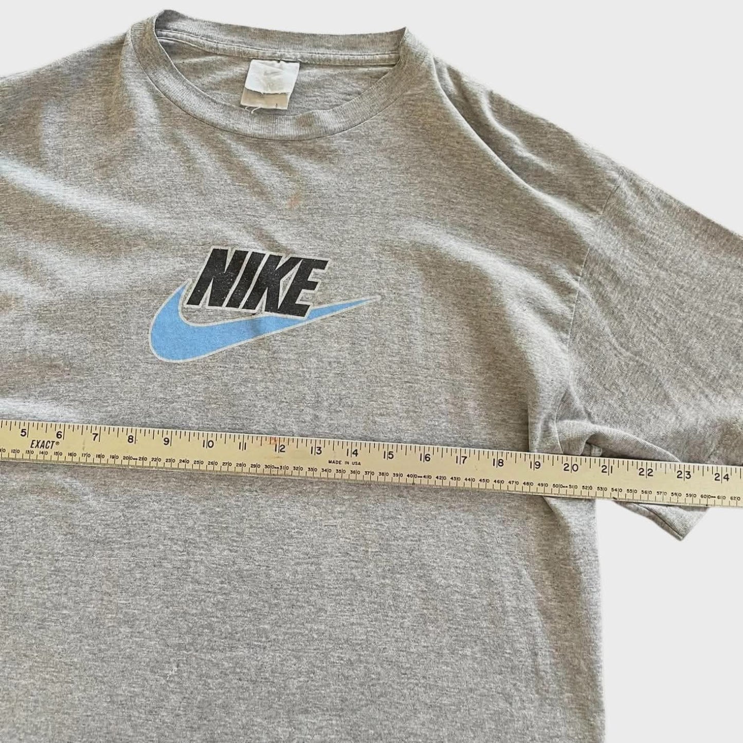 VINTAGE NIKE GREY COTTON T-SHIRT WITH BLUE SWOOSH (XL)