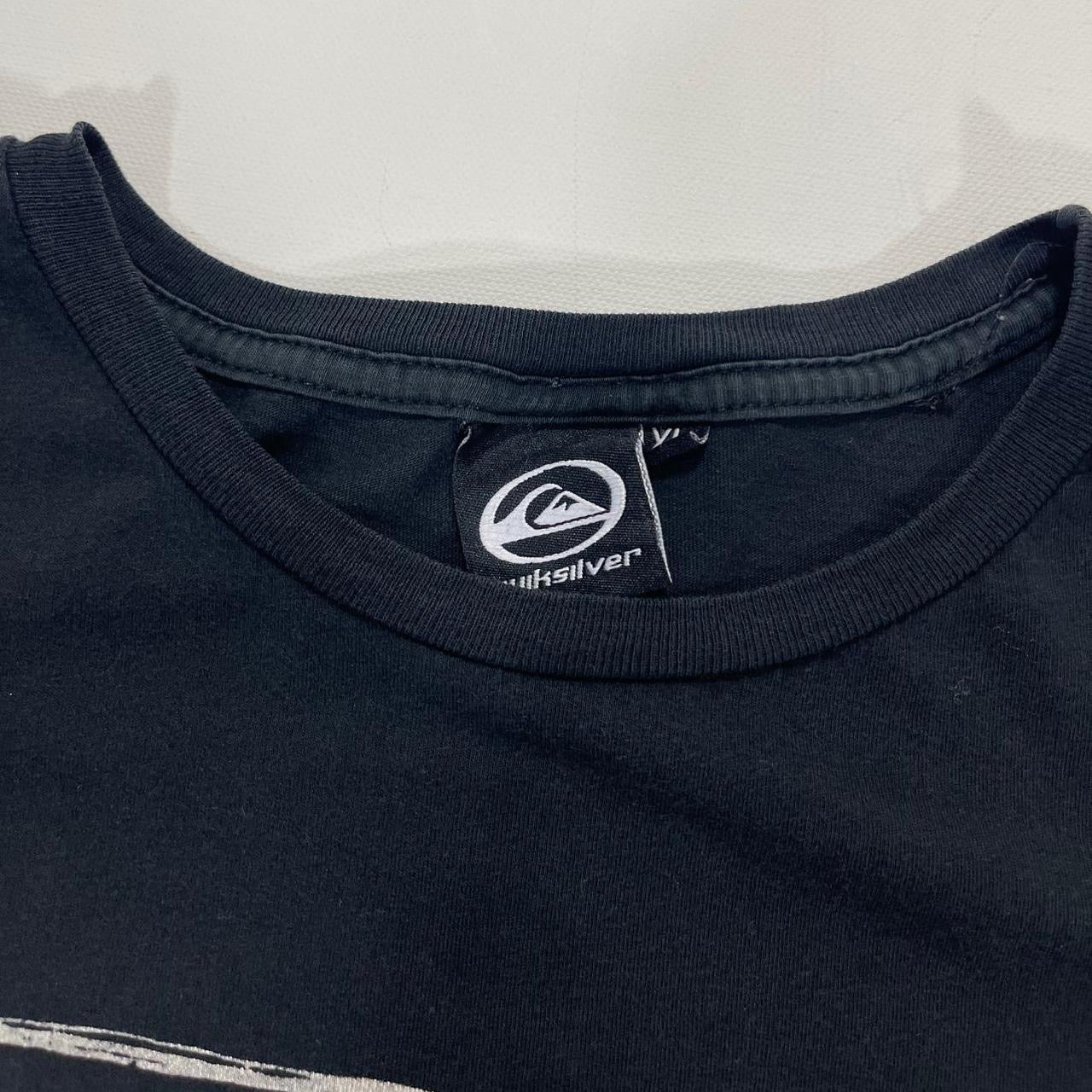 VINTAGE QUIKSILVER BLACK GRAPHIC TEE (L)