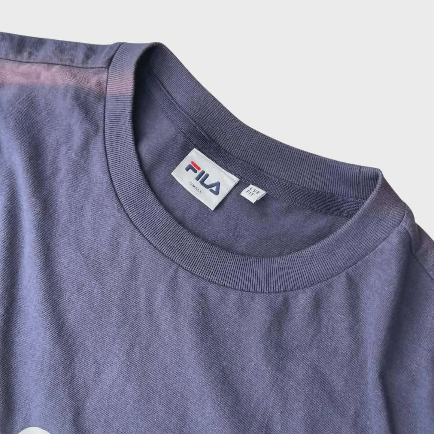 FILA PURPLE GRAPHIC TEE (S-M)