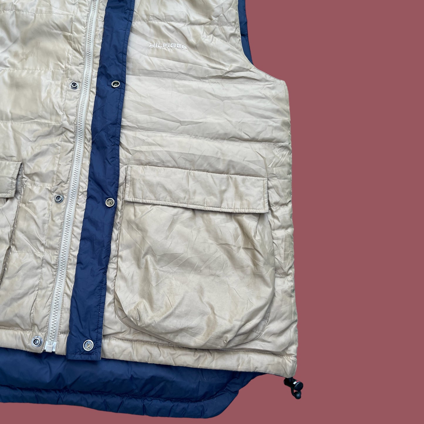 VINTAGE REVERSIBLE TOMMY HILFIGER PUFFER VEST WITH REMOVABLE HOOD (L)