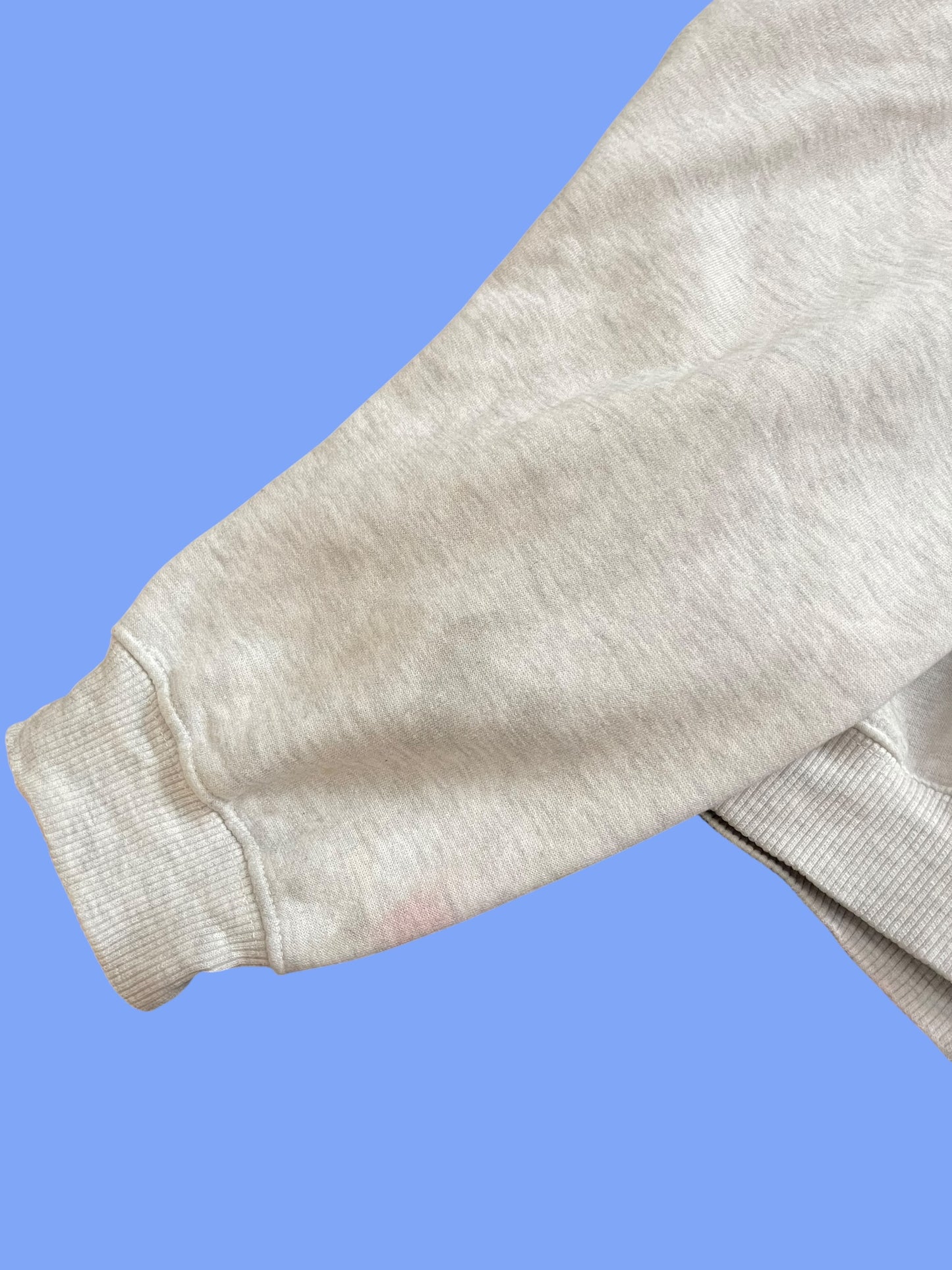 VINTAGE ADIDAS ESSENTIAL CREWNECK (L)