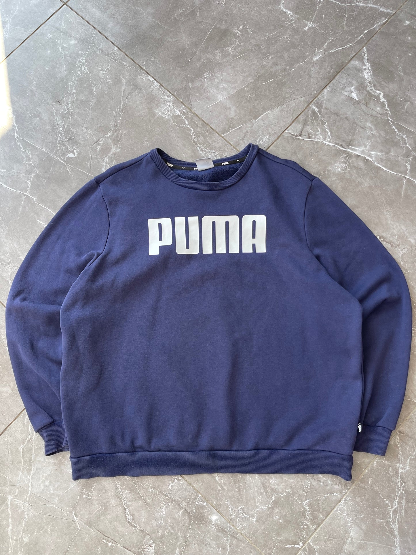 VINTAGE PUMA CREWNECK (L/XL)