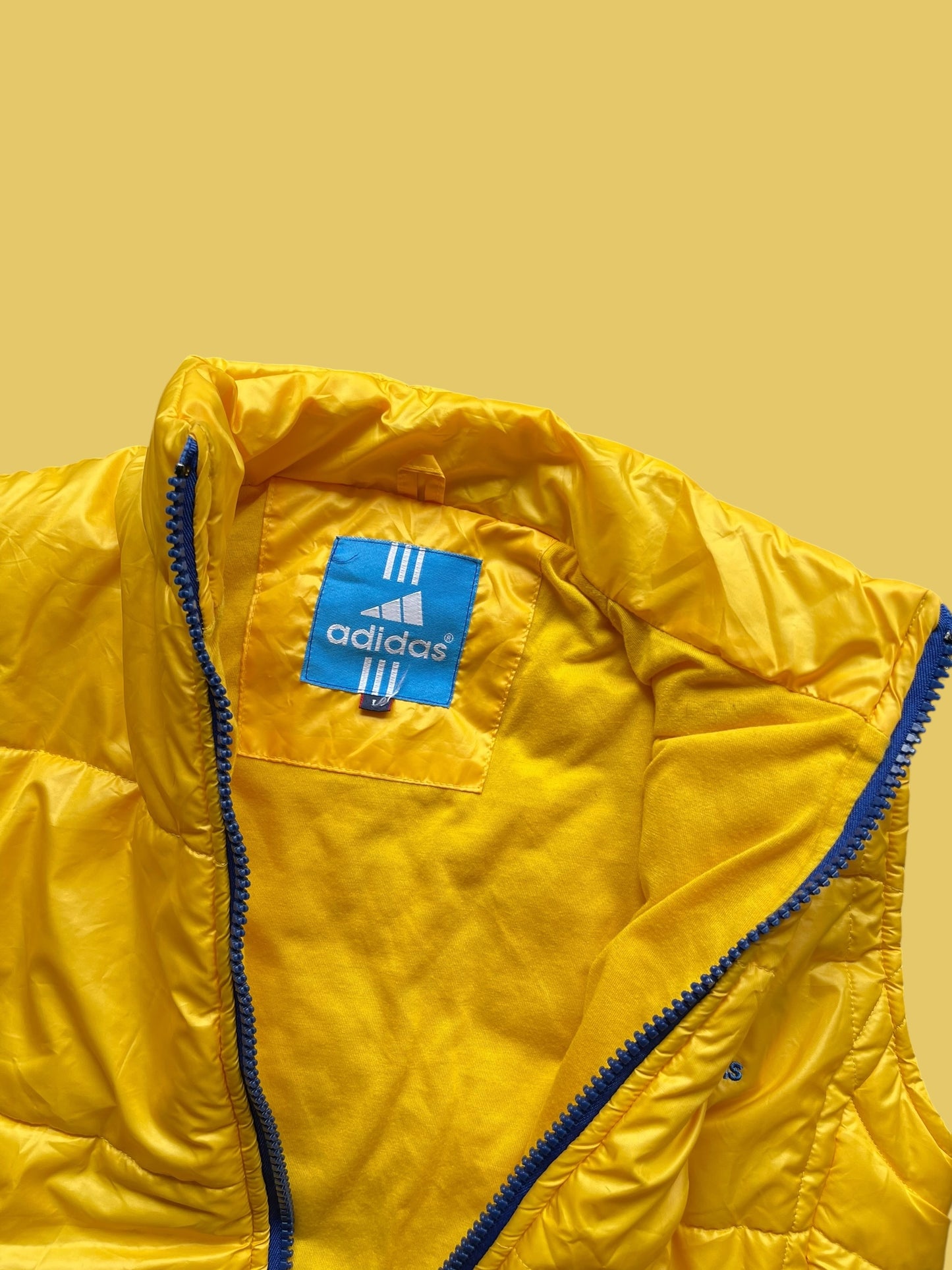 VINTAGE ADIDAS PUFFER VEST (M)