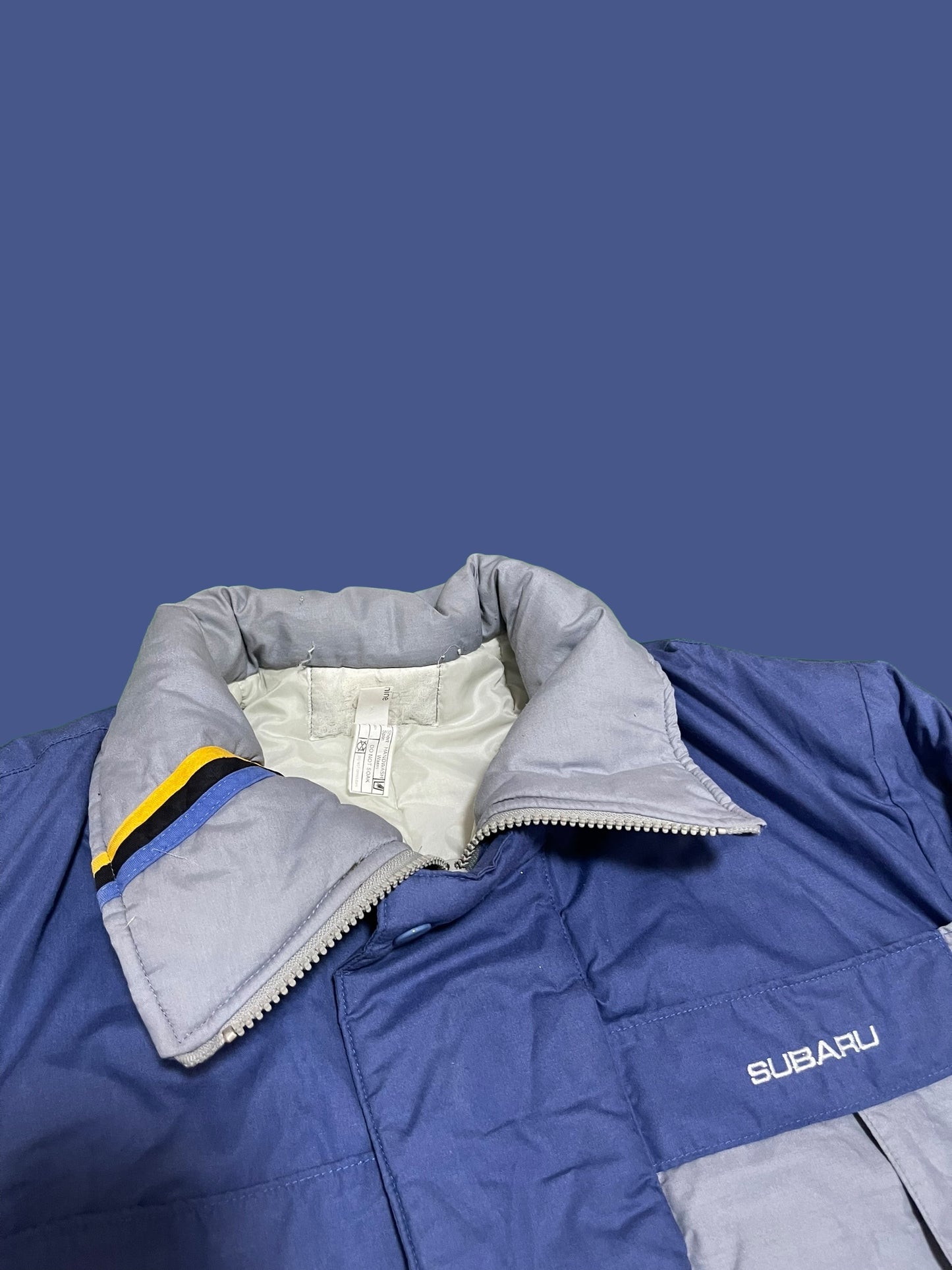 VINTAGE SUBARU JACKET (M)
