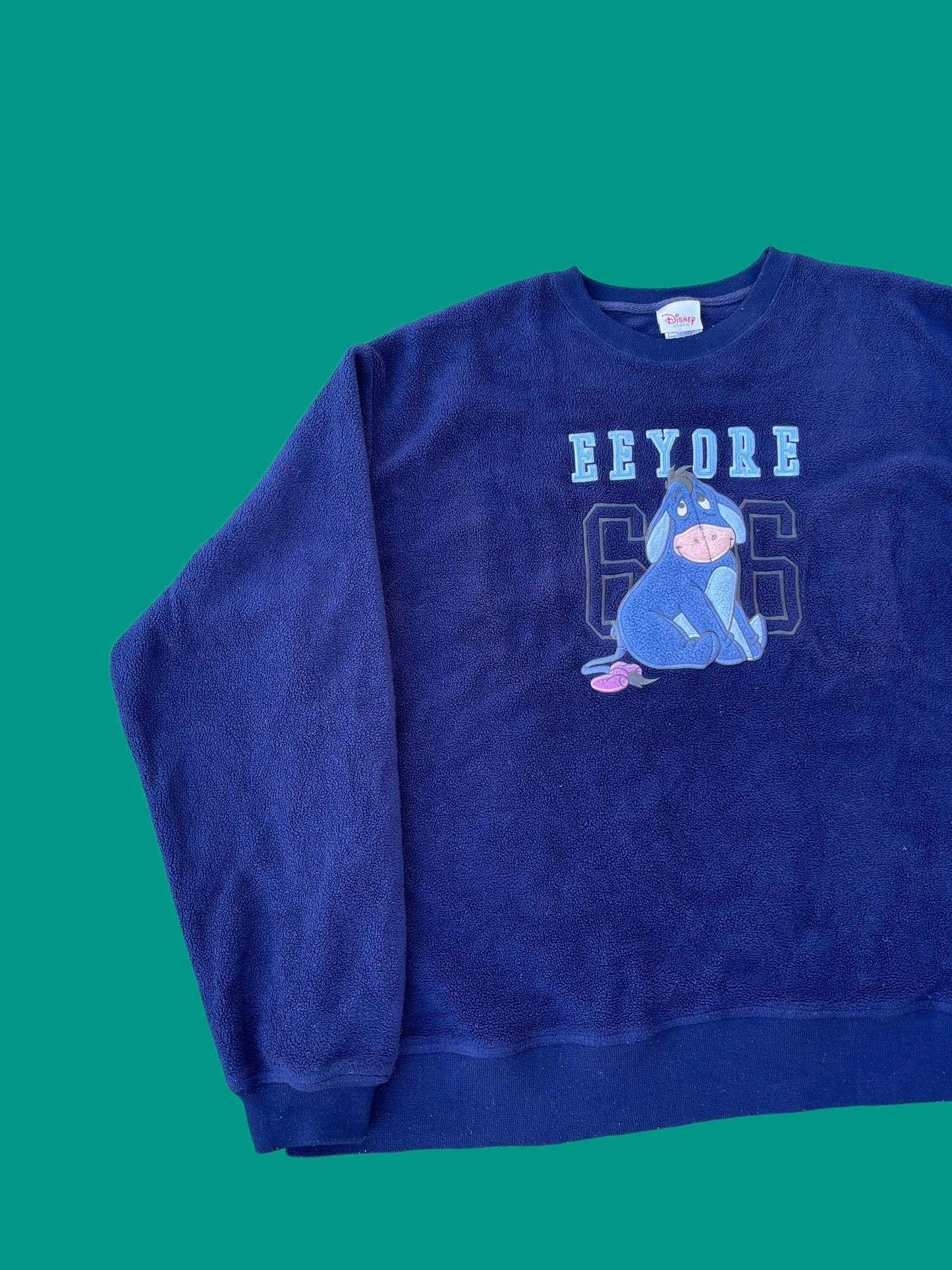 VINTAGE EEYORE CREWNECK (XXL)