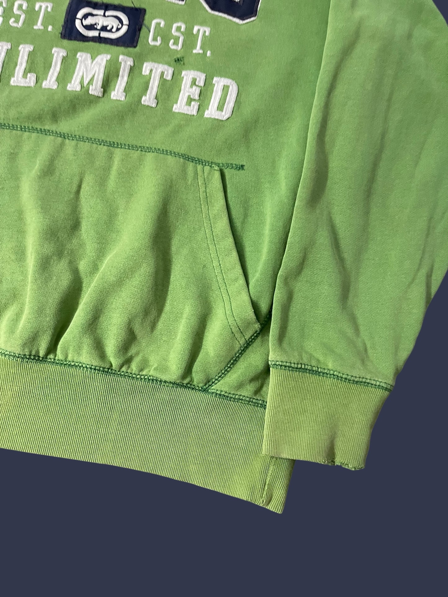 VINTAGE ECKO HOODIE (S/M)