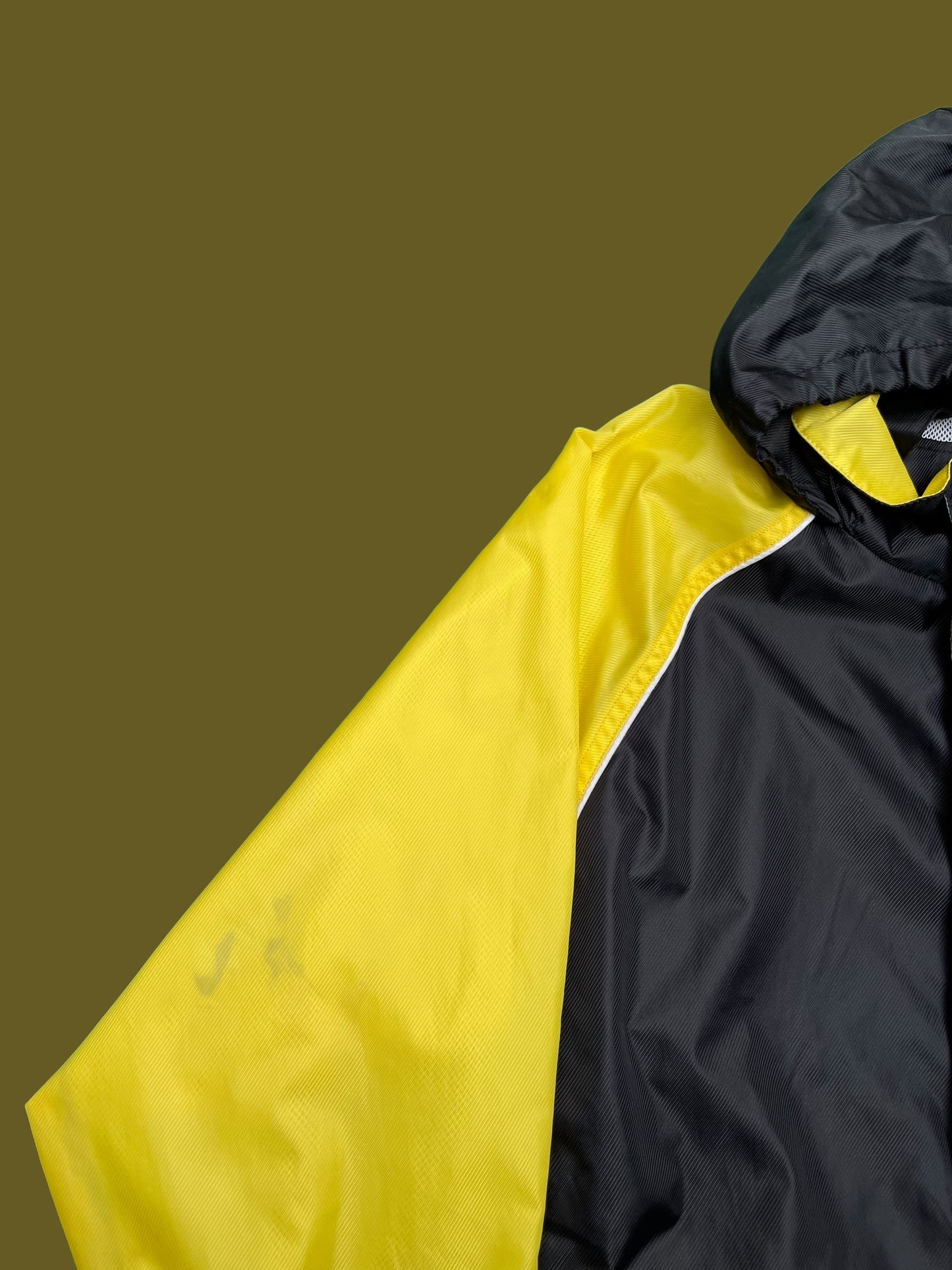 VINTAGE NAUTICA JACKET (M 8-10)