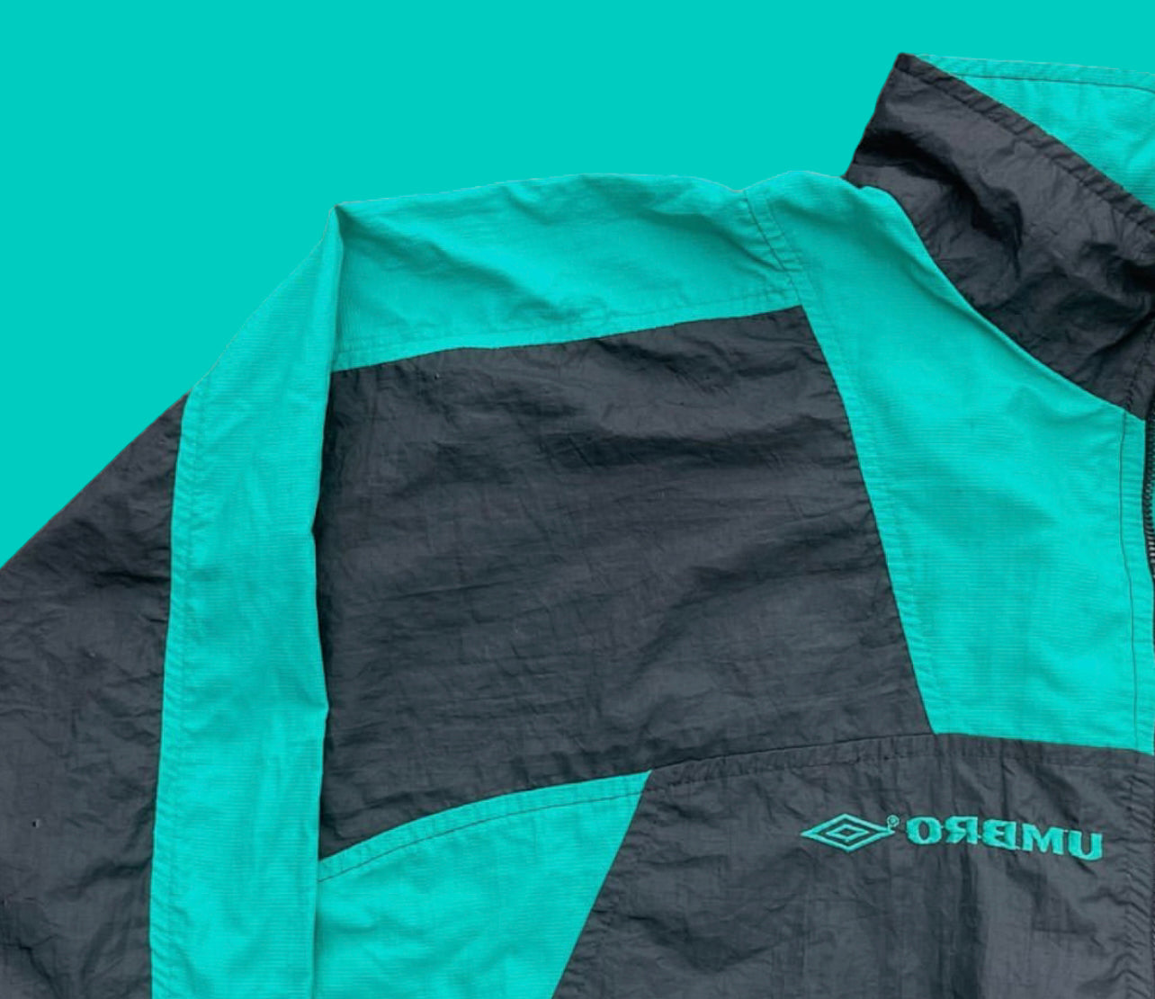 VINTAGE UMBRO QUARTERZIP WINDBREAKER (L)