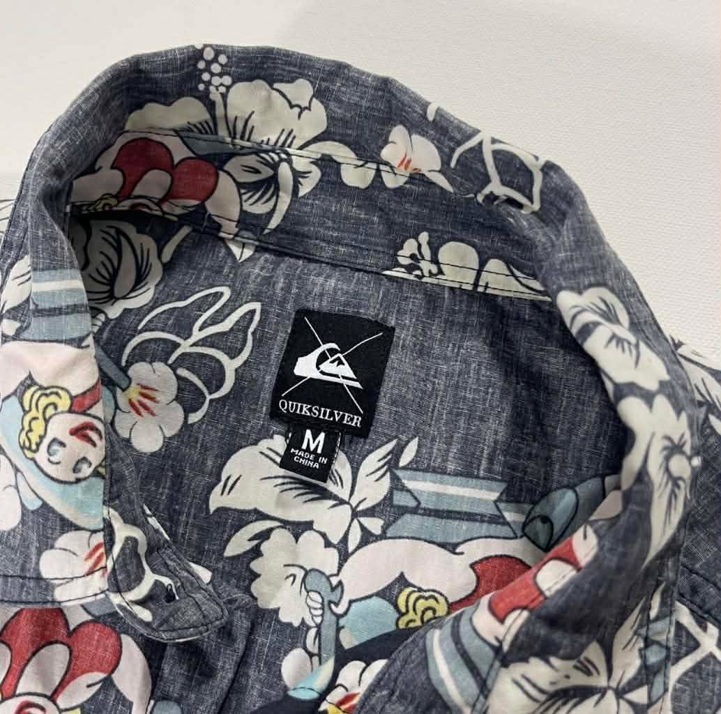 Y2K QUIKSILVER MULTICOLOURED BUTTON UP SHIRT (M)
