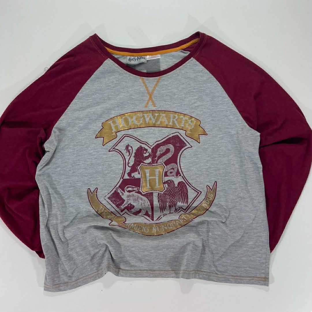 HARRY POTTER HOGWARTS GREY AND BURGUNDY LONG SLEEVE TOP (L-XL)