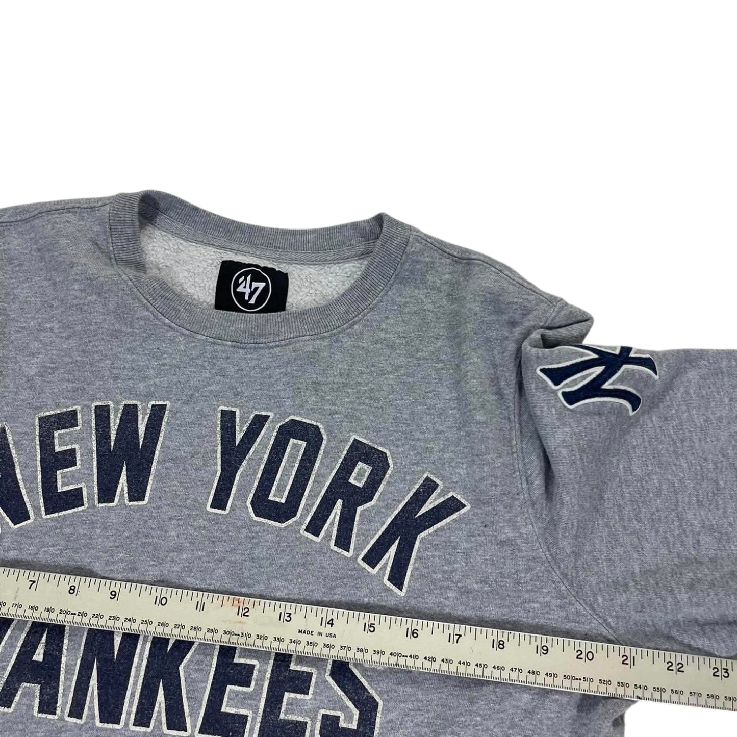 47 NEW YORK YANKEES GREY CREWNECK SWEATSHIRT (M)