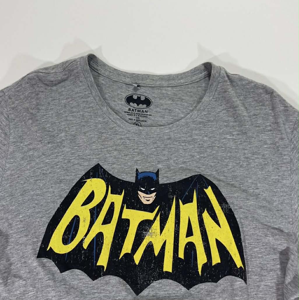 GREY BATMAN TEE WITH YELLOW GRAPHIC (L-XL)