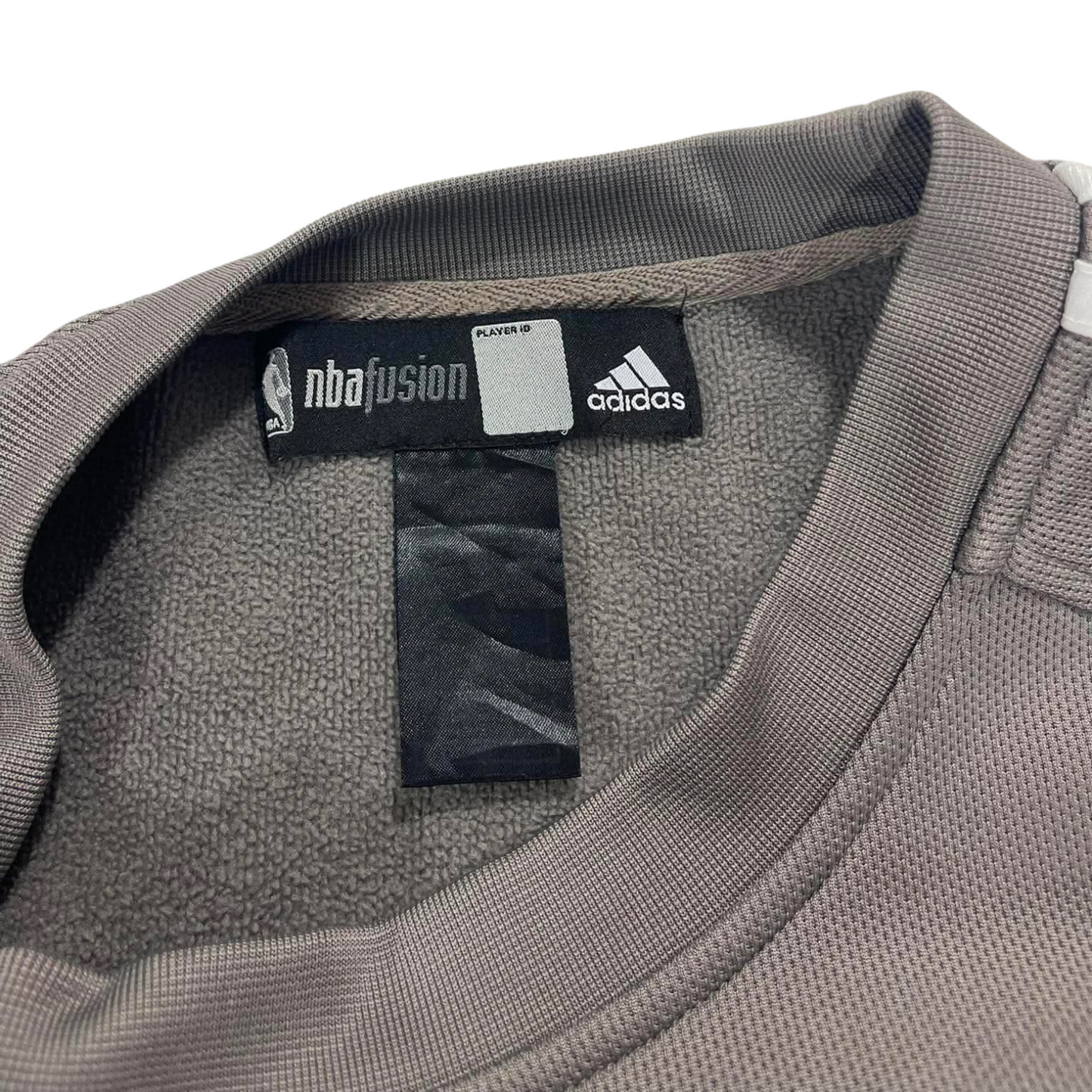VINTAGE ADIDAS CLEVELAND CAVALIERS GREY WARM UP LONG SLEEVE JERSEY (XL-XXL)