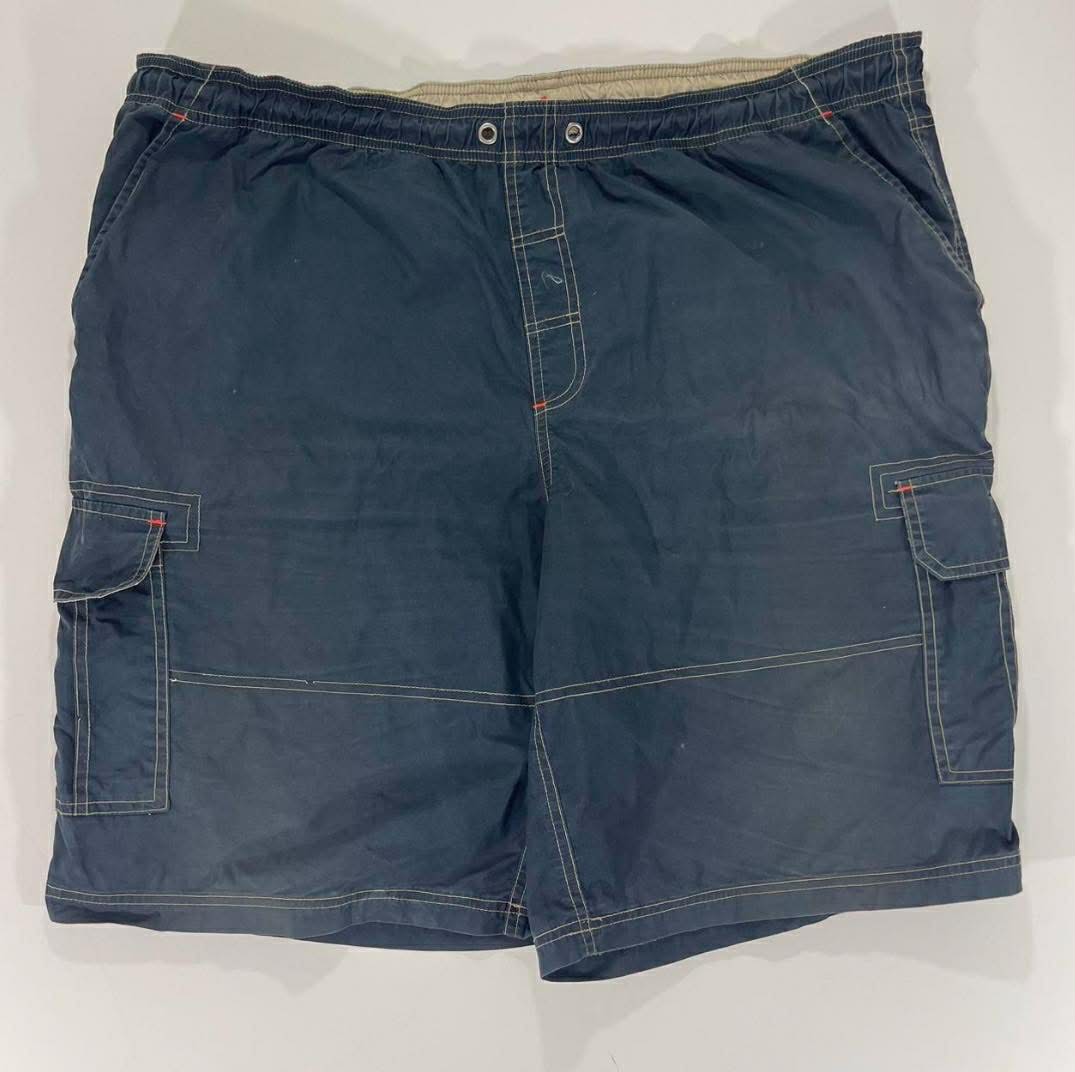 VINTAGE CHISEL NAVY BLUE CARGO SHORTS WITH ADJUSTABLE WAIST AND POCKETS (40)