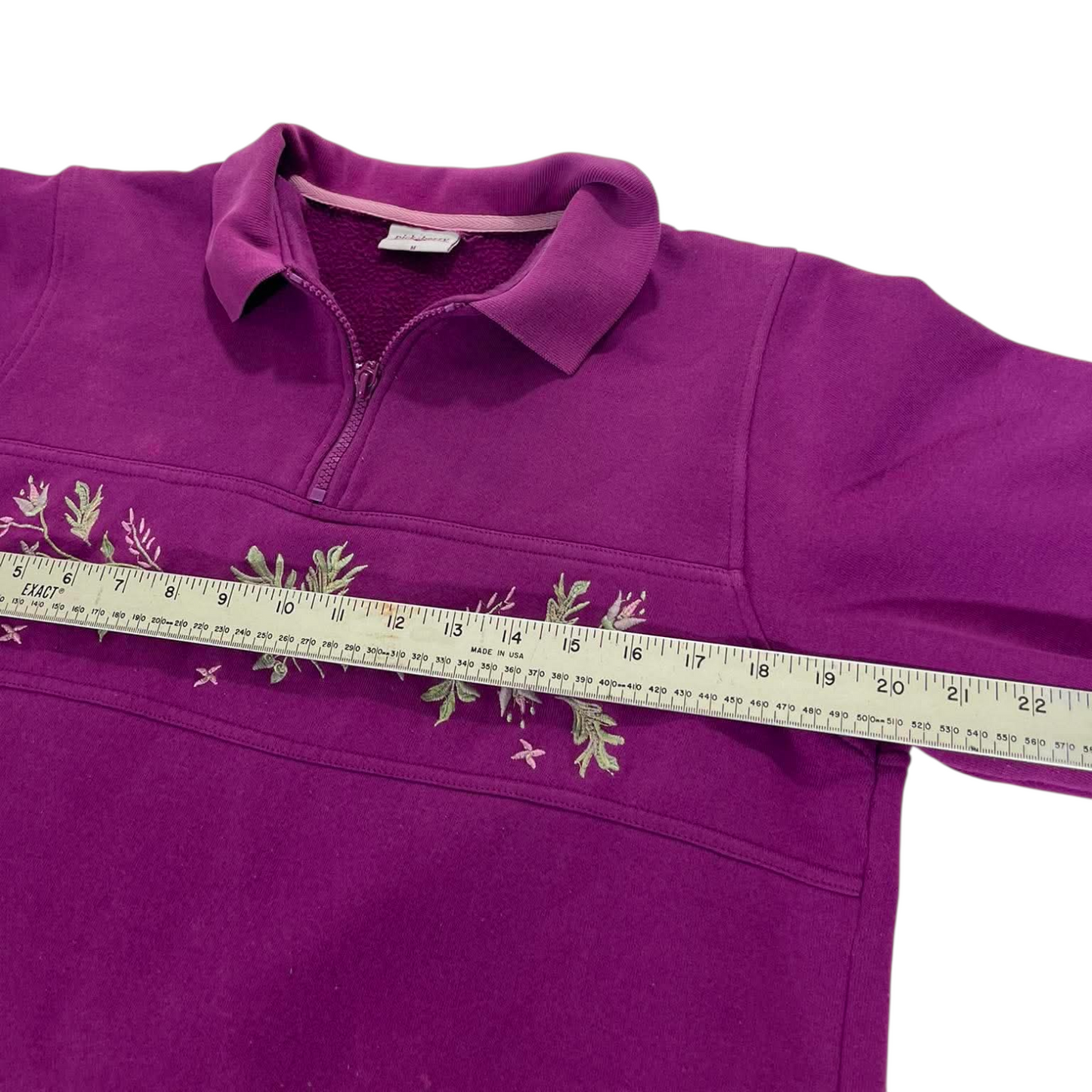 EMBROIDERED PICK BERRY PURPLE QUARTER ZIP (M)